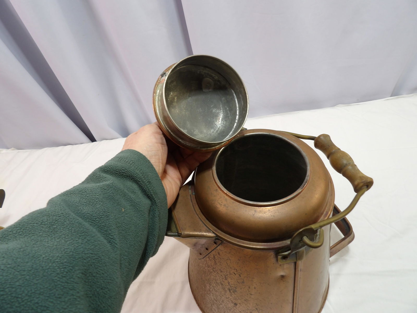 Early Copper Kettle - 4