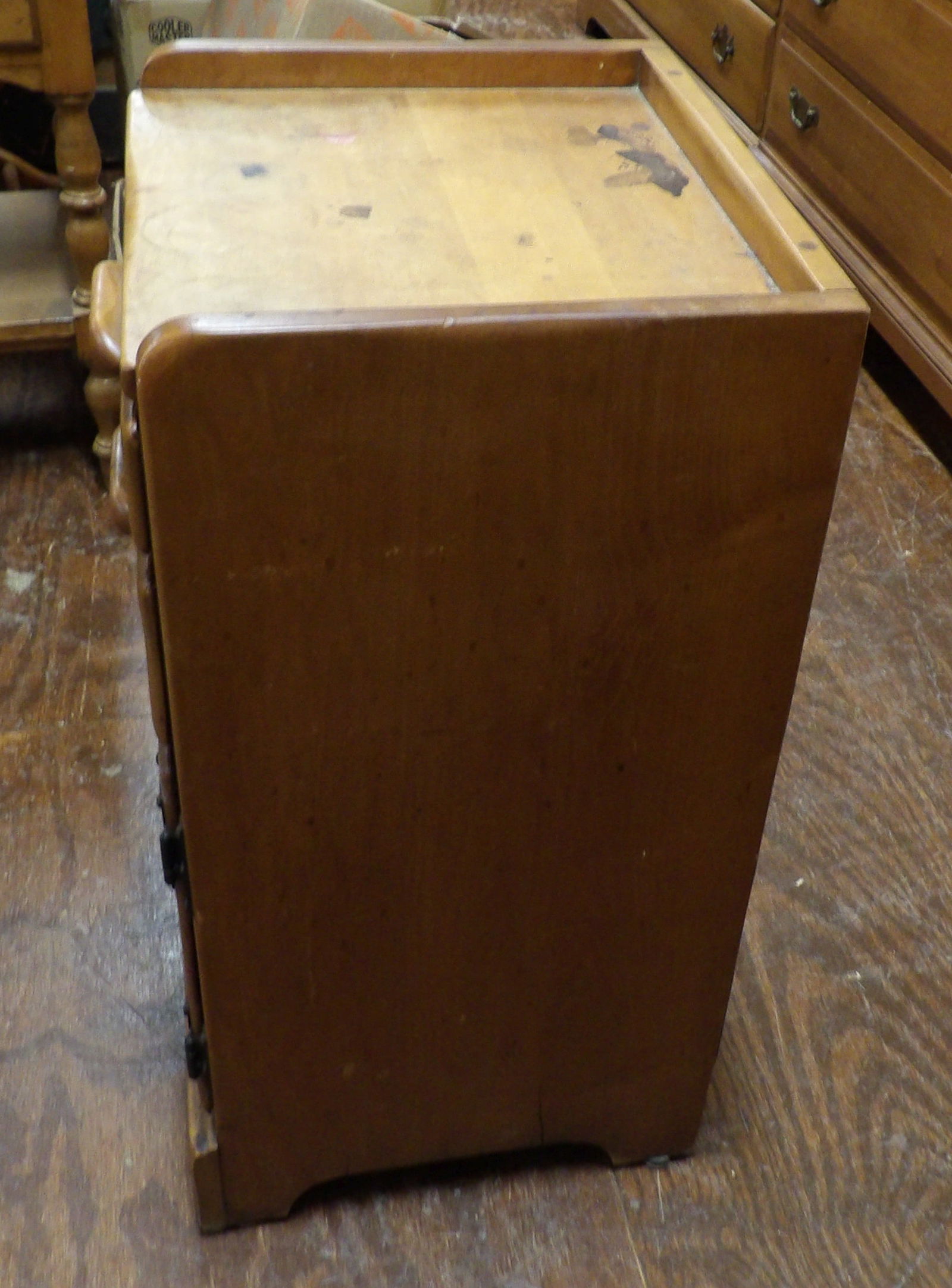 2 Drawer Maple Stand - 4