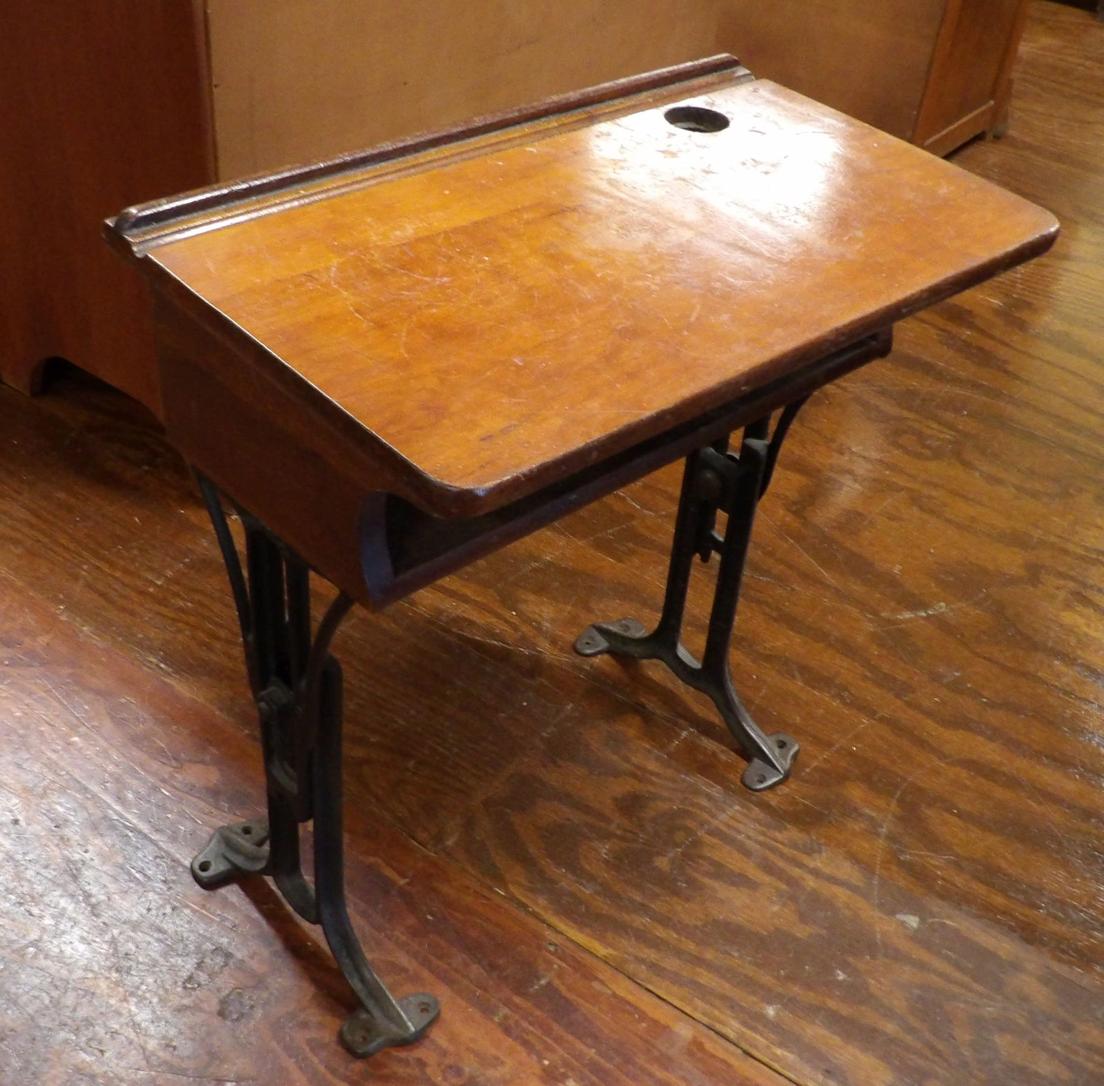 Early School Desk - 2