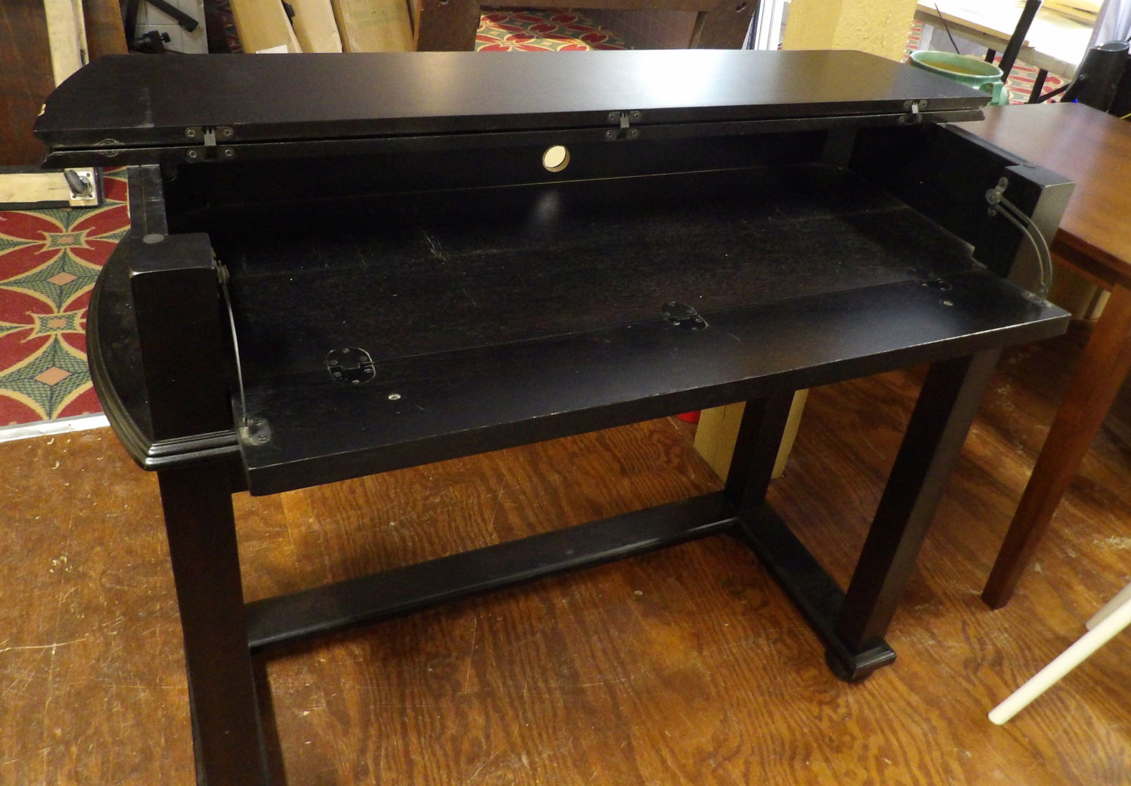 Table for Electronic Keyboard - 2