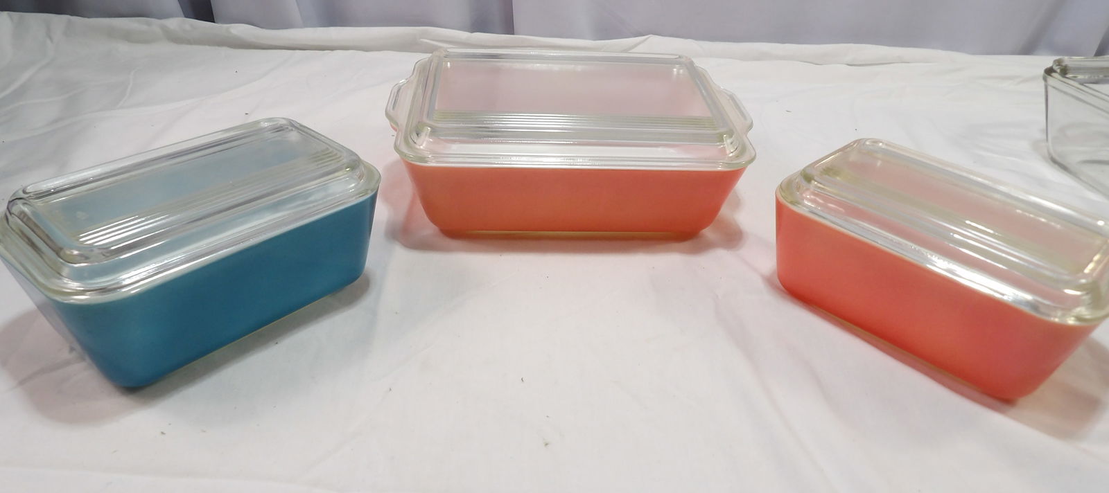 3 PCS-Pyrex Baking Dishes (1 of 4)