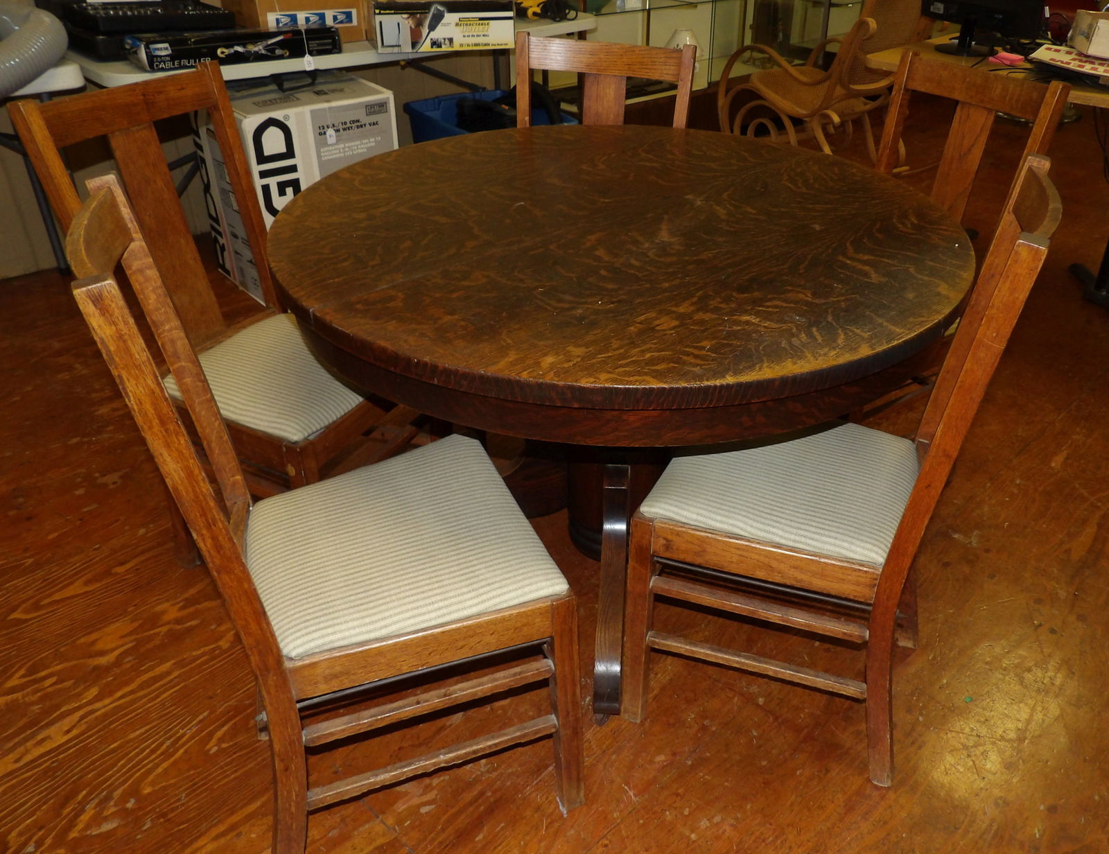 Solid Oak Dining Table with Chairs (1 of 4)
