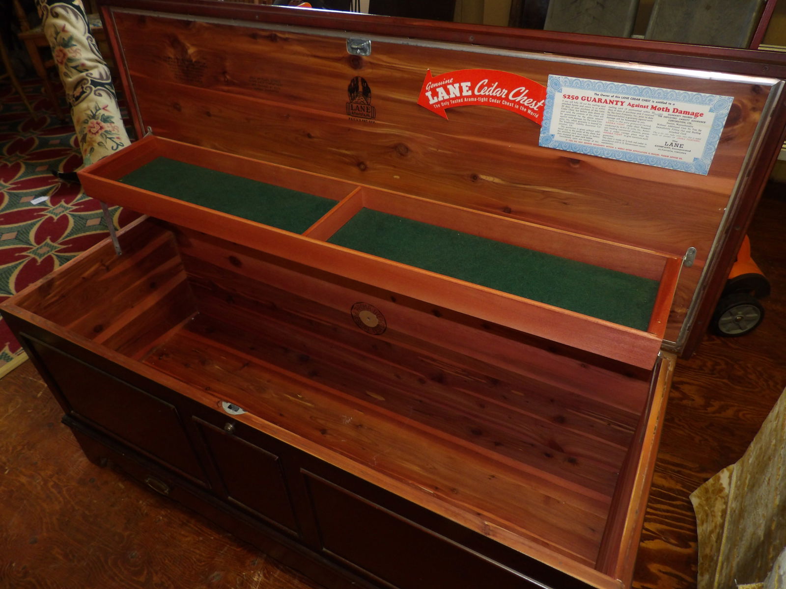 Lane Cedar Chest - 3
