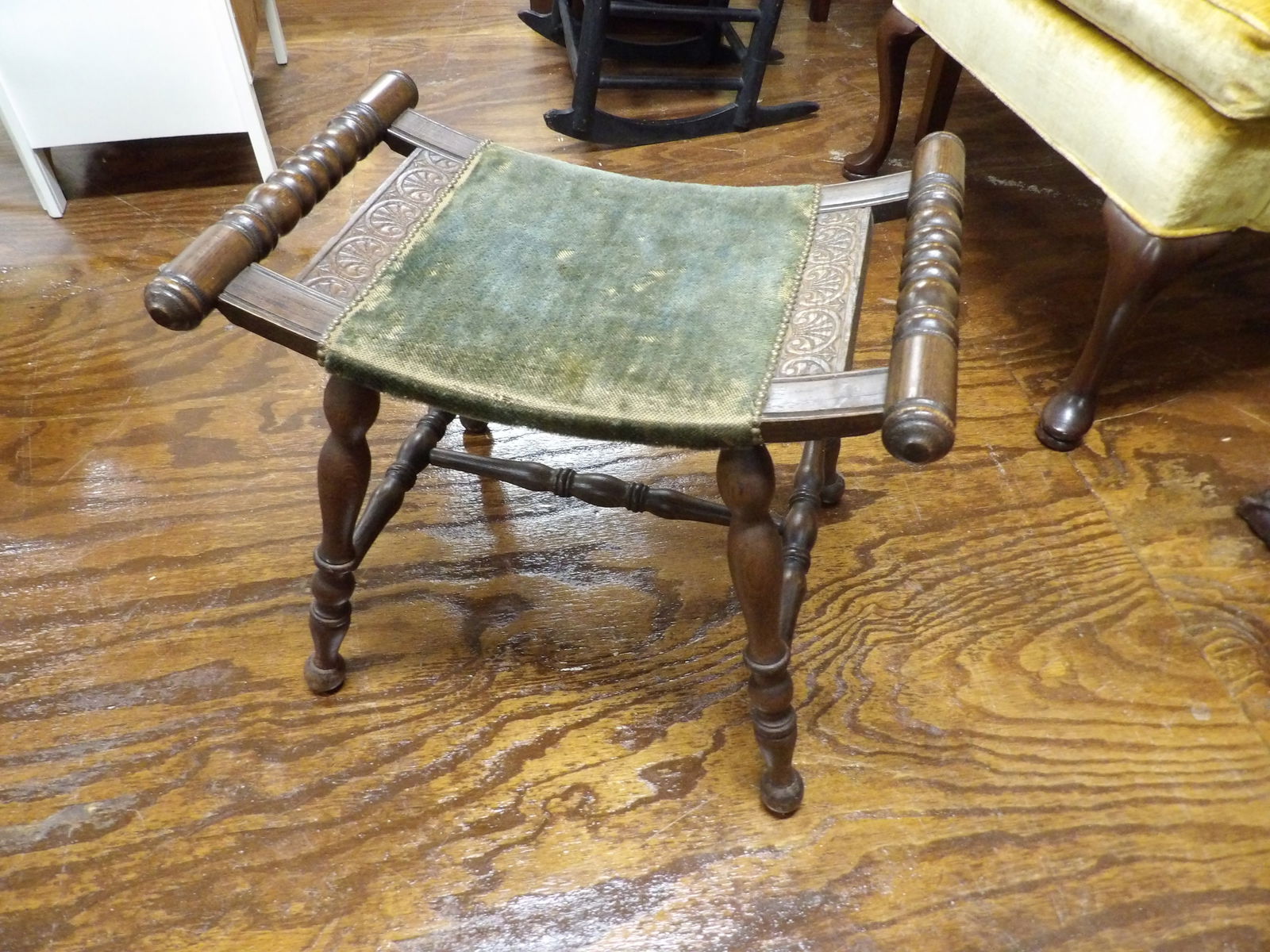 Early Hardwood Foot Stool: Early Hardwood Foot Stool. 20" Wide. All measurements are approximate. Please see photos for condition and details. Selling as is from 04281.