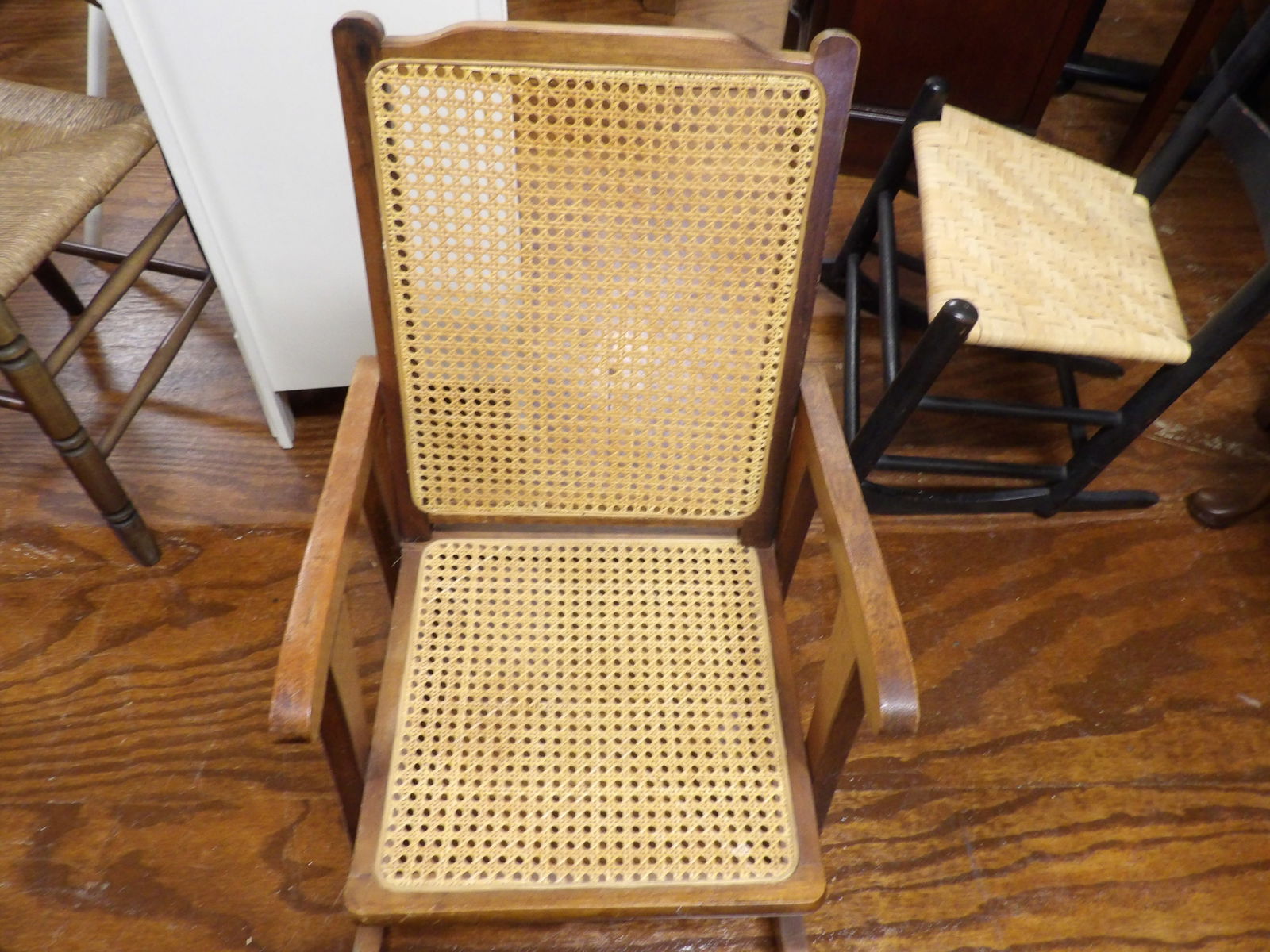 Childrens Rocker - 2