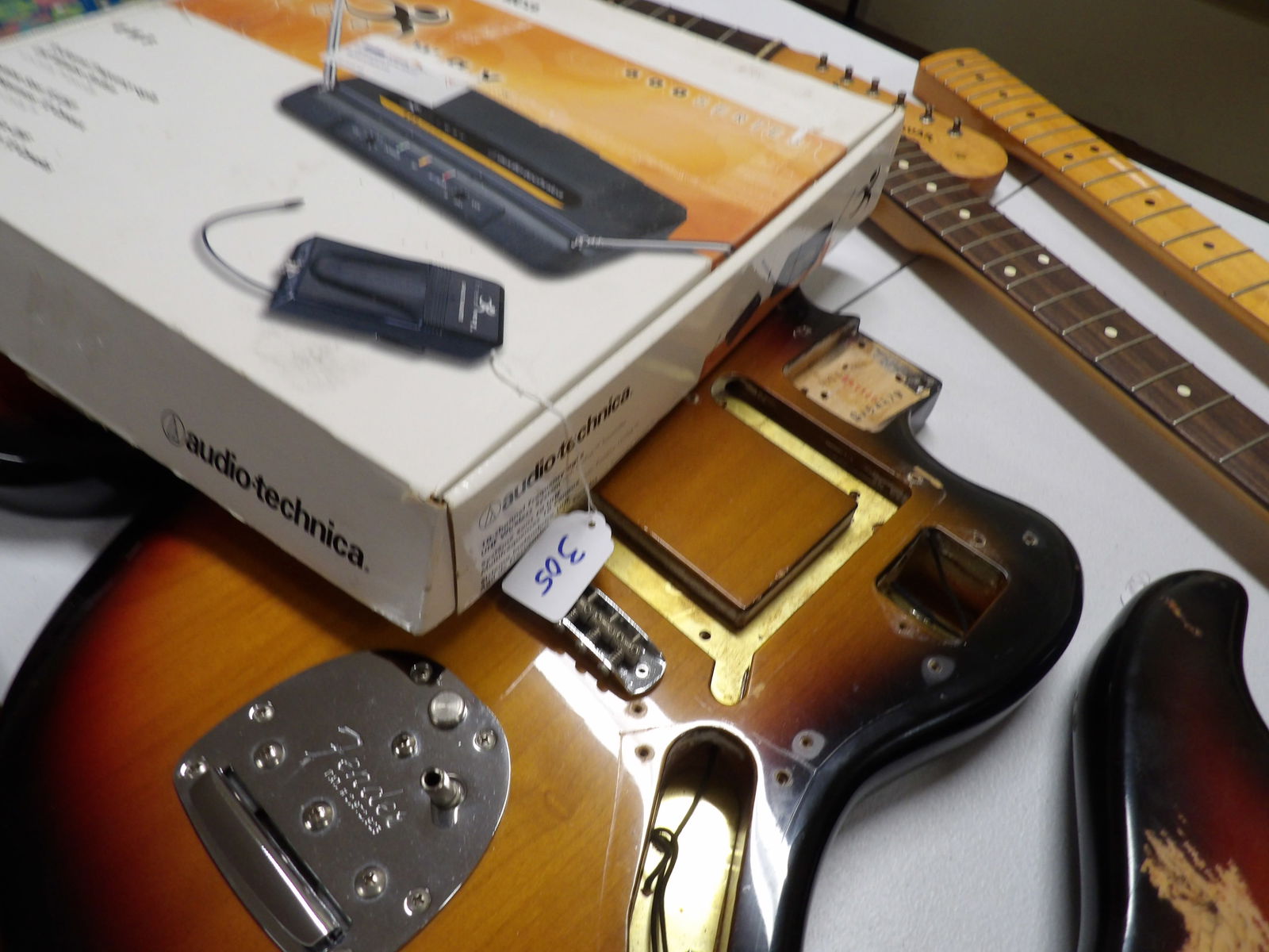 10 Channel VHF Wireless System - 2