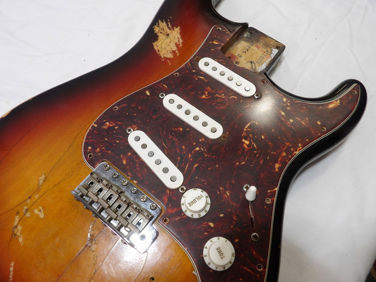 Fender Electric Body - 2