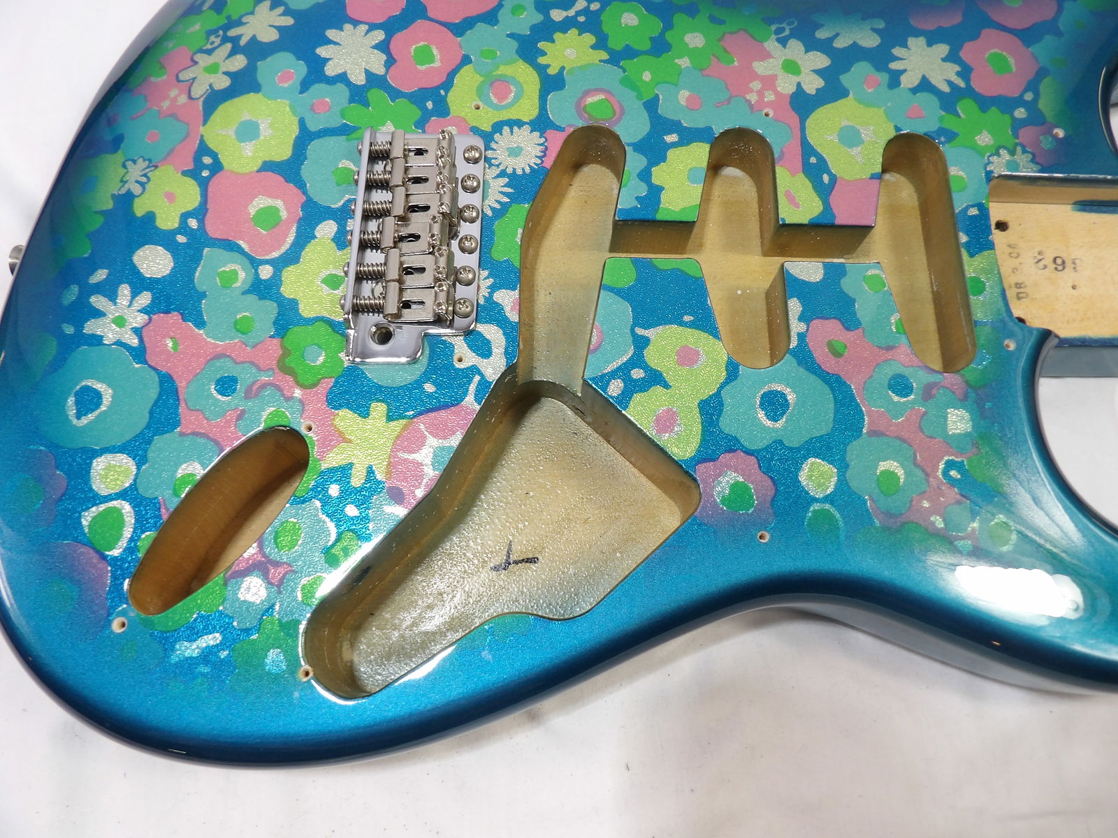 Fender Electric Body - 3