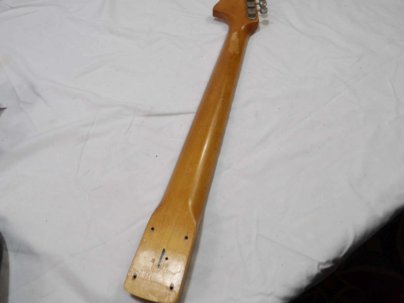Fender Jaguar Neck - 4