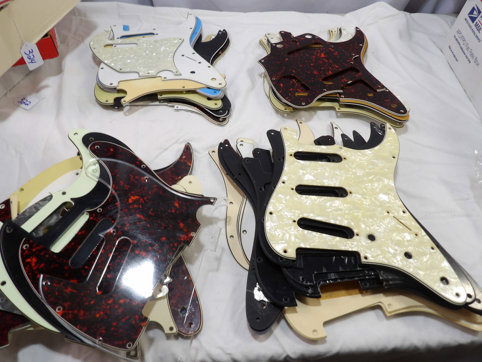 Large Lot of Fender Pick Guards: Very Large Lot of Fender Pick Guards. 60+ Pieces. All measurements are approximate. Please see photos for condition and details. Selling as is from 04281.