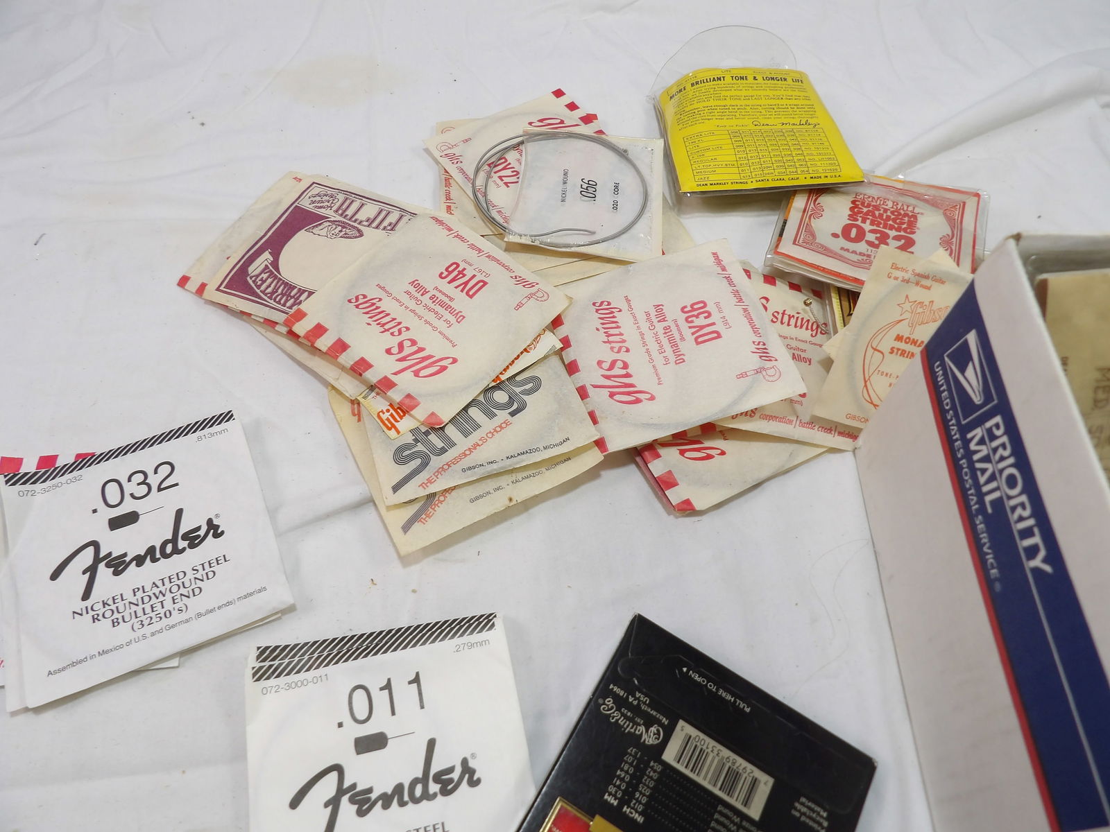 Guitar Strings: Lot of Guitar Strings. All measurements are approximate. Please see photos for condition and details. Selling as is from 04281.