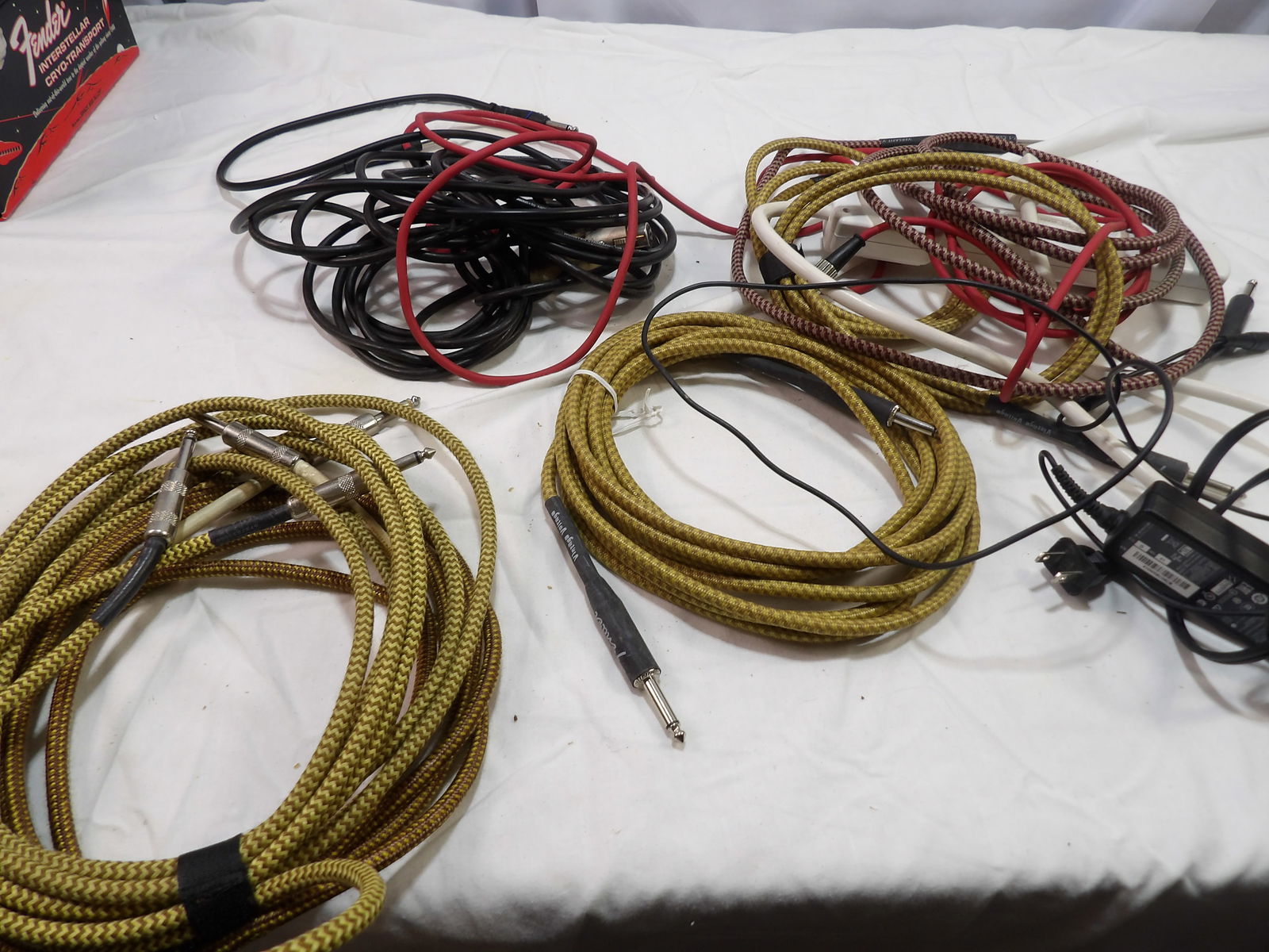 Fender Cables and Hookups - 2