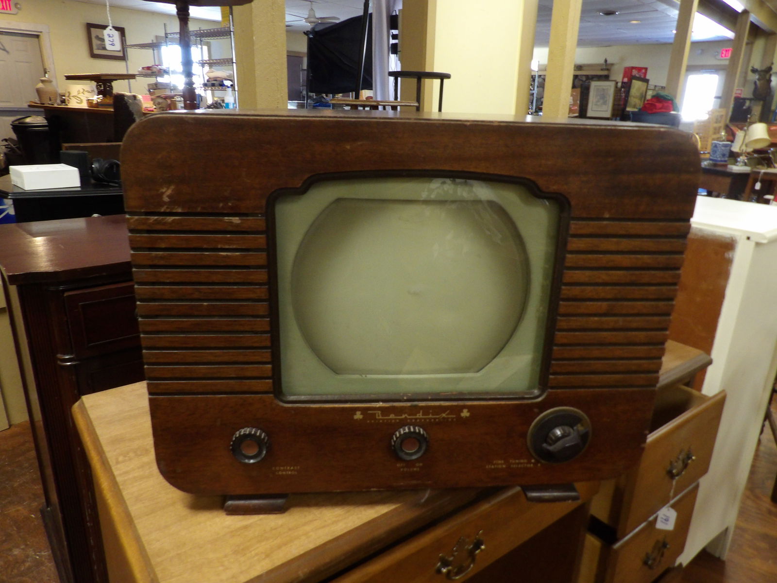 Bendix Television (1 of 4)