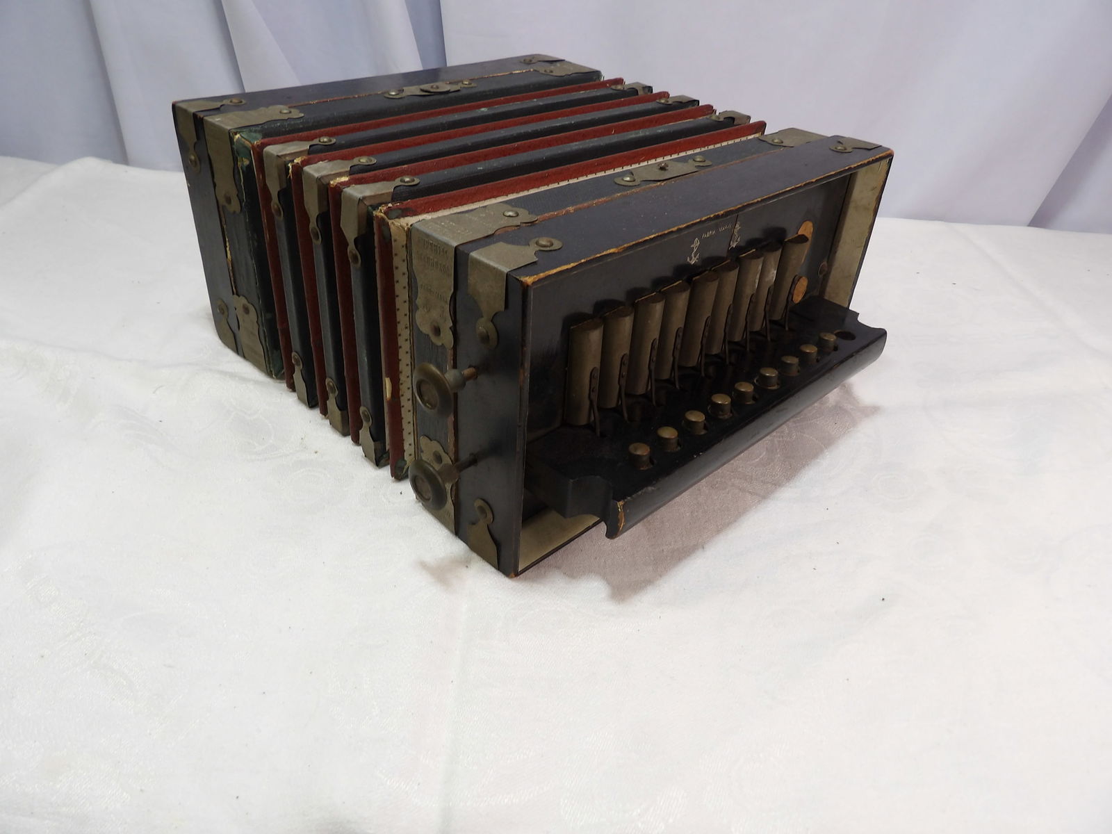 Accordion Bellows (1 of 4)