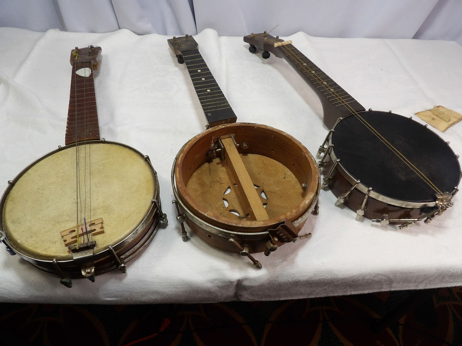 3 PCS Banjos (1 of 4)