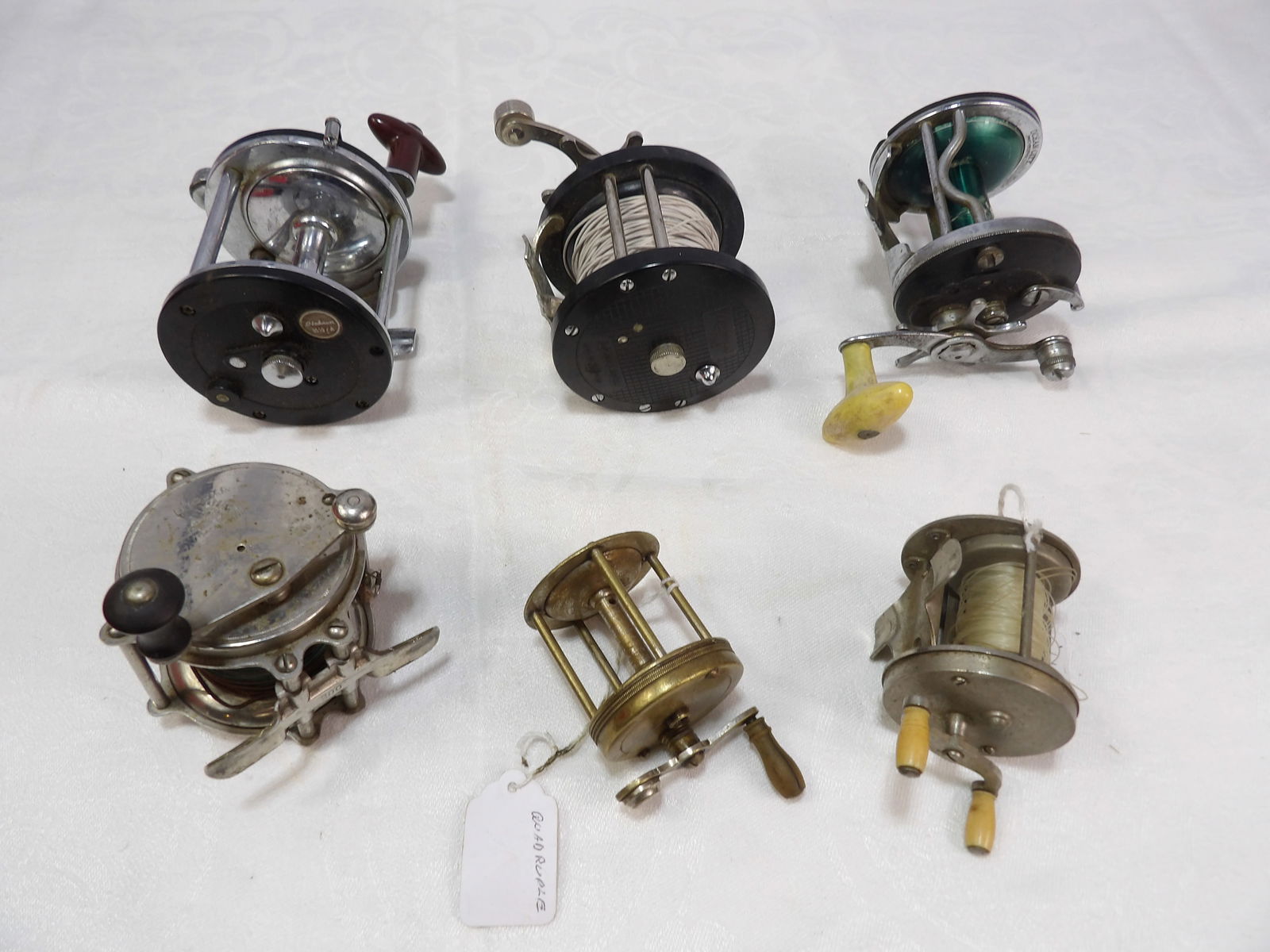 6 PCS Assorted Fishing Reels (1 of 4)