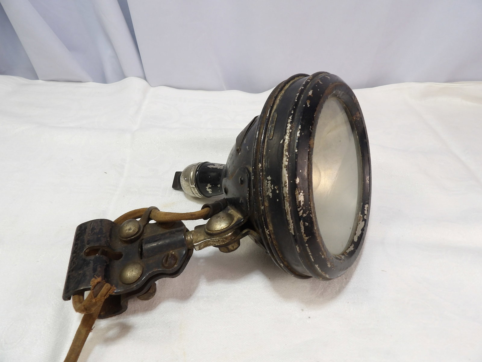 Motorcycle Headlight Lamp: Antique Old Sol Motorcycle Headlight Lamp. All measurements approximate. Please see photos for condition and details. Selling as is from 04281.