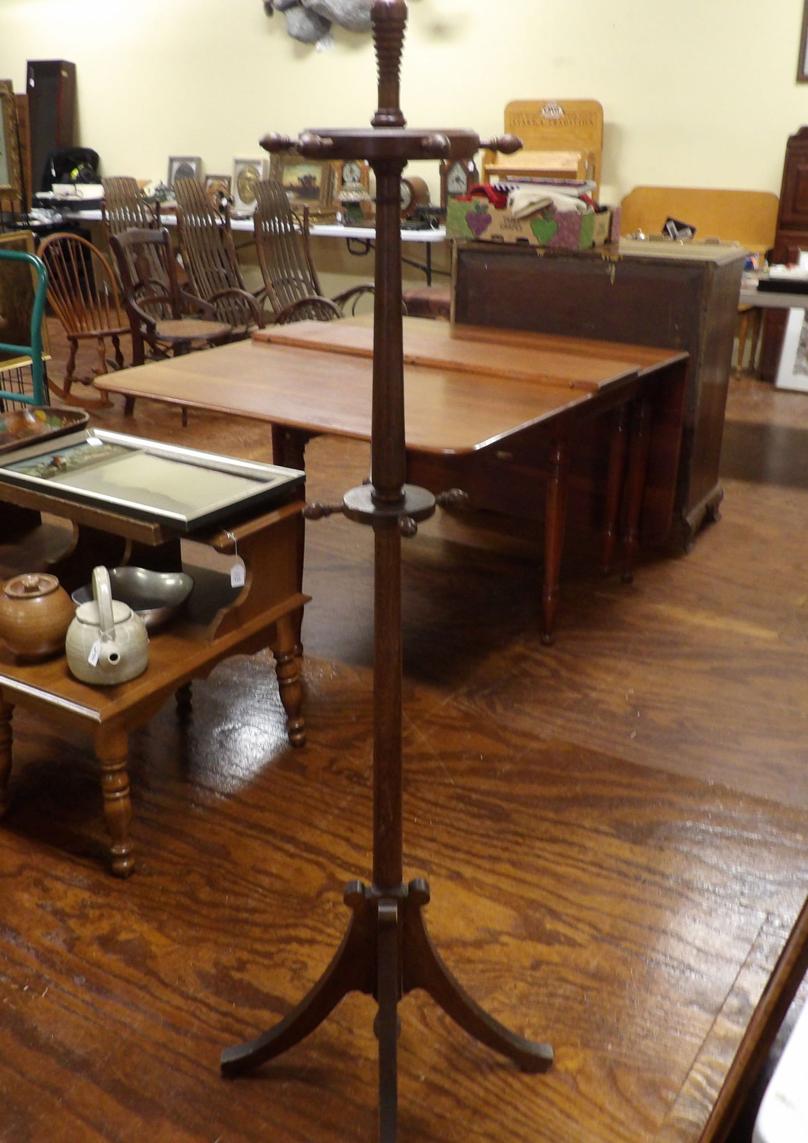 Vintage Oak Coat and Hat Rack: Vintage Oak Coat and Hat Stand with Tripod Base. All measurements approximate. Please see photos for condition and details. Selling as is from 04281.