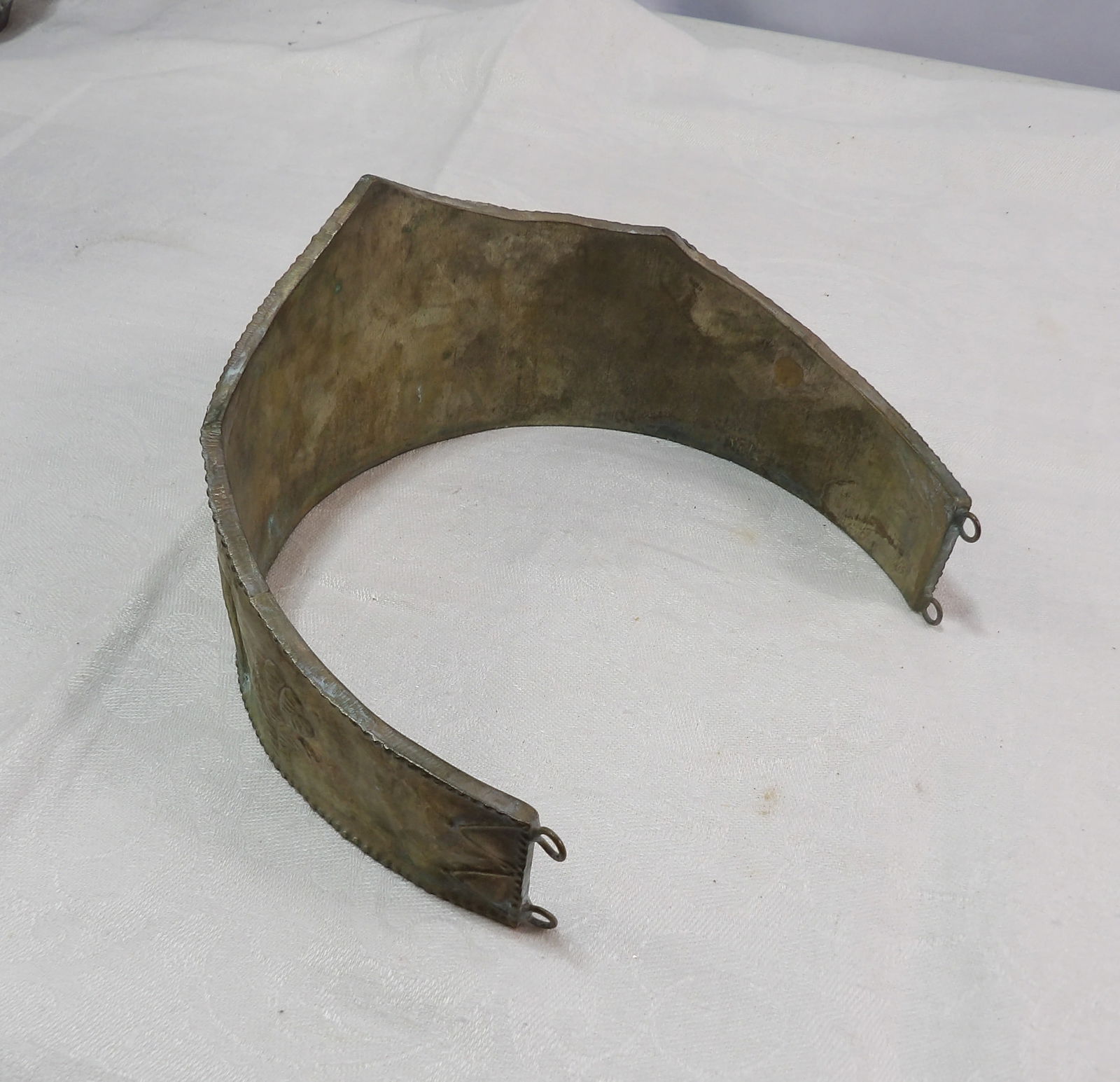 Cauldron Style Panel Crown - 4