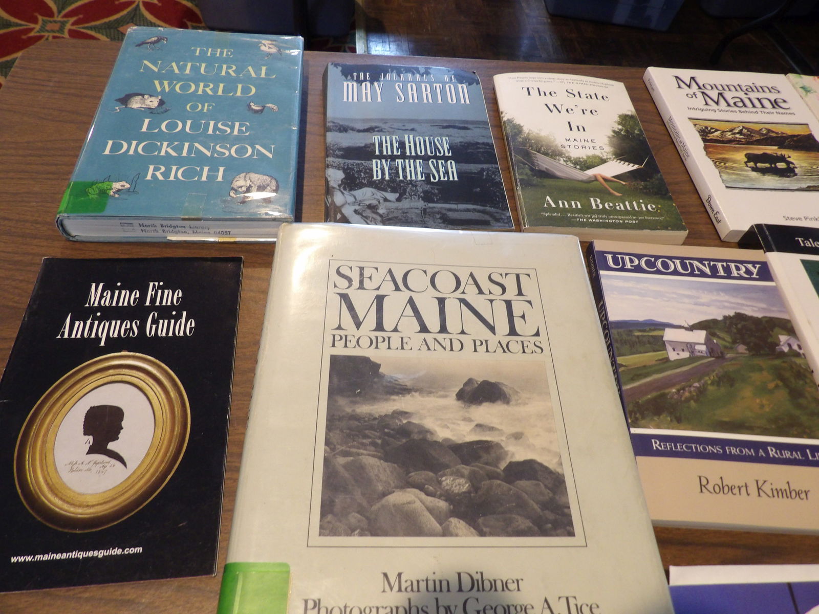 26 PCS Assorted Maine Books: 36 "Maine" Books, Assorted Titles. All measurements approximate. Please see photos for condition and details. Selling as is from 04281.