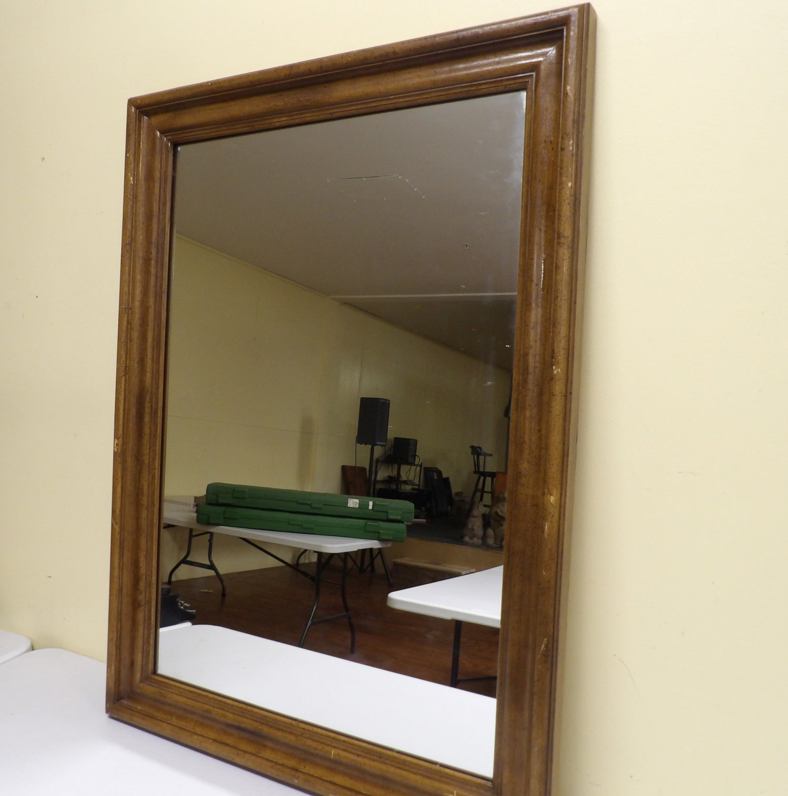 Wall Mirror: Wall Mirror, Great Condition, 32" x 44". All measurements approximate. Please see photos for condition and details. Selling as is from 04281.