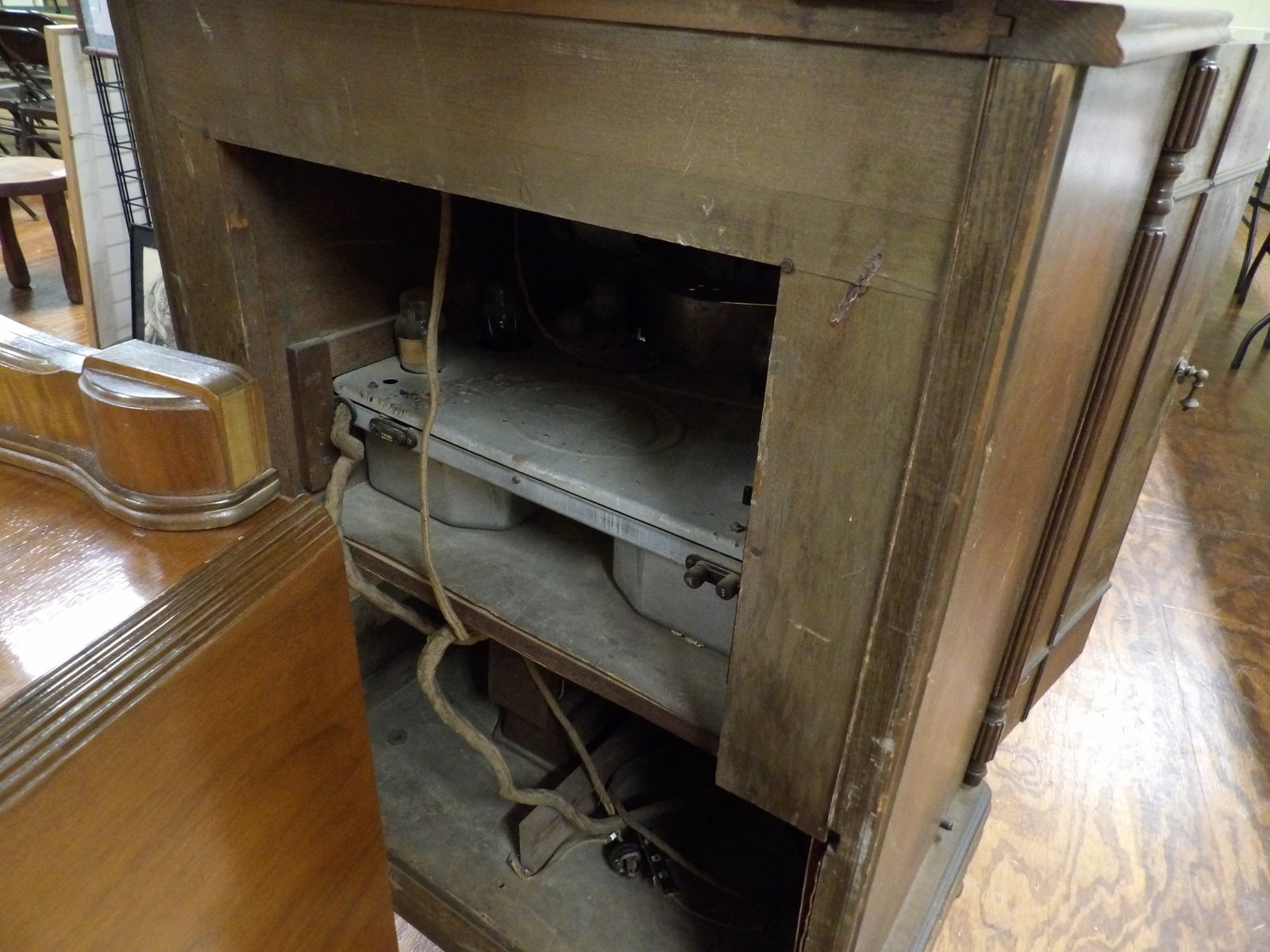 Radio Phonograph Console - 4