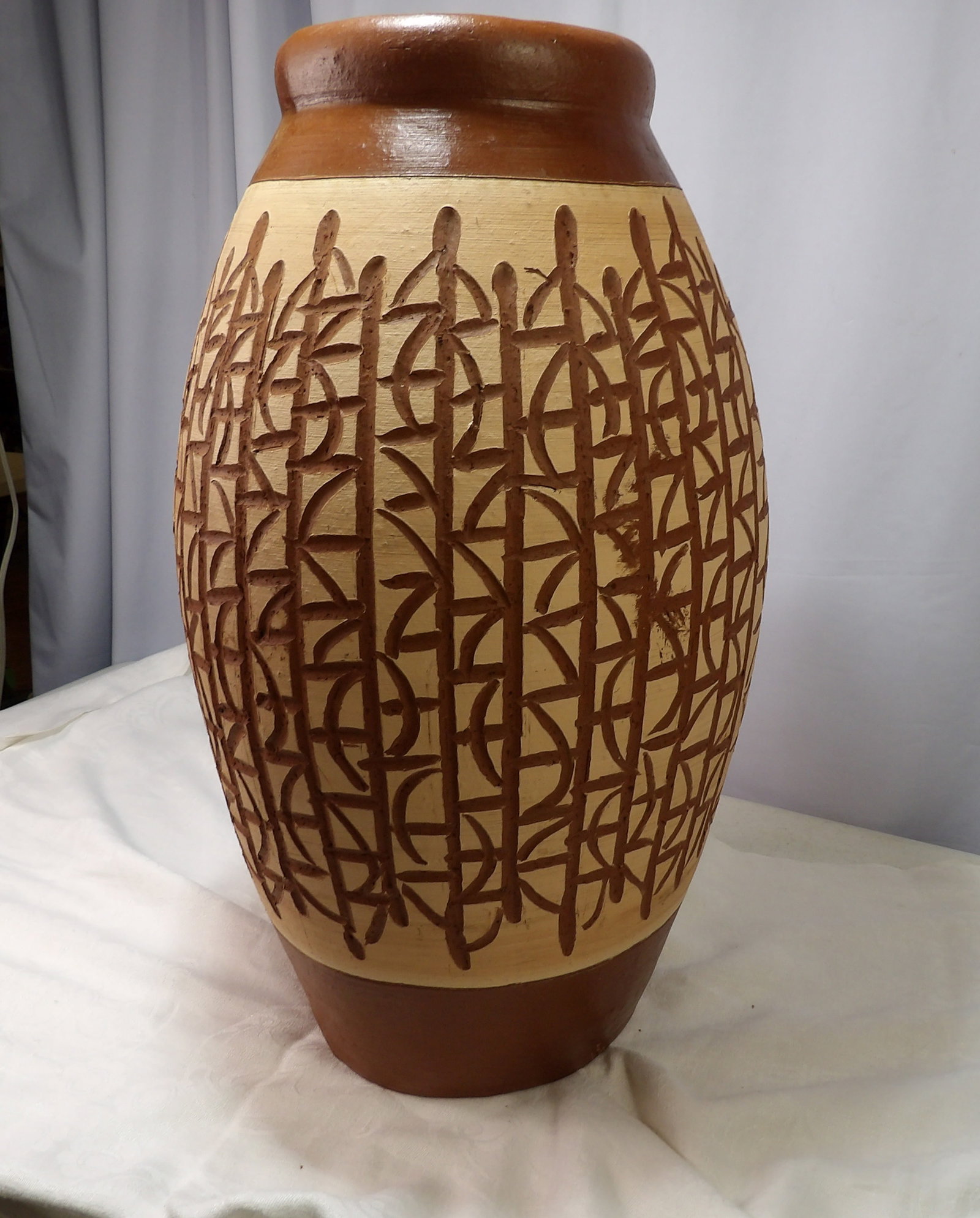 Handmade Earthenware Vase - 3