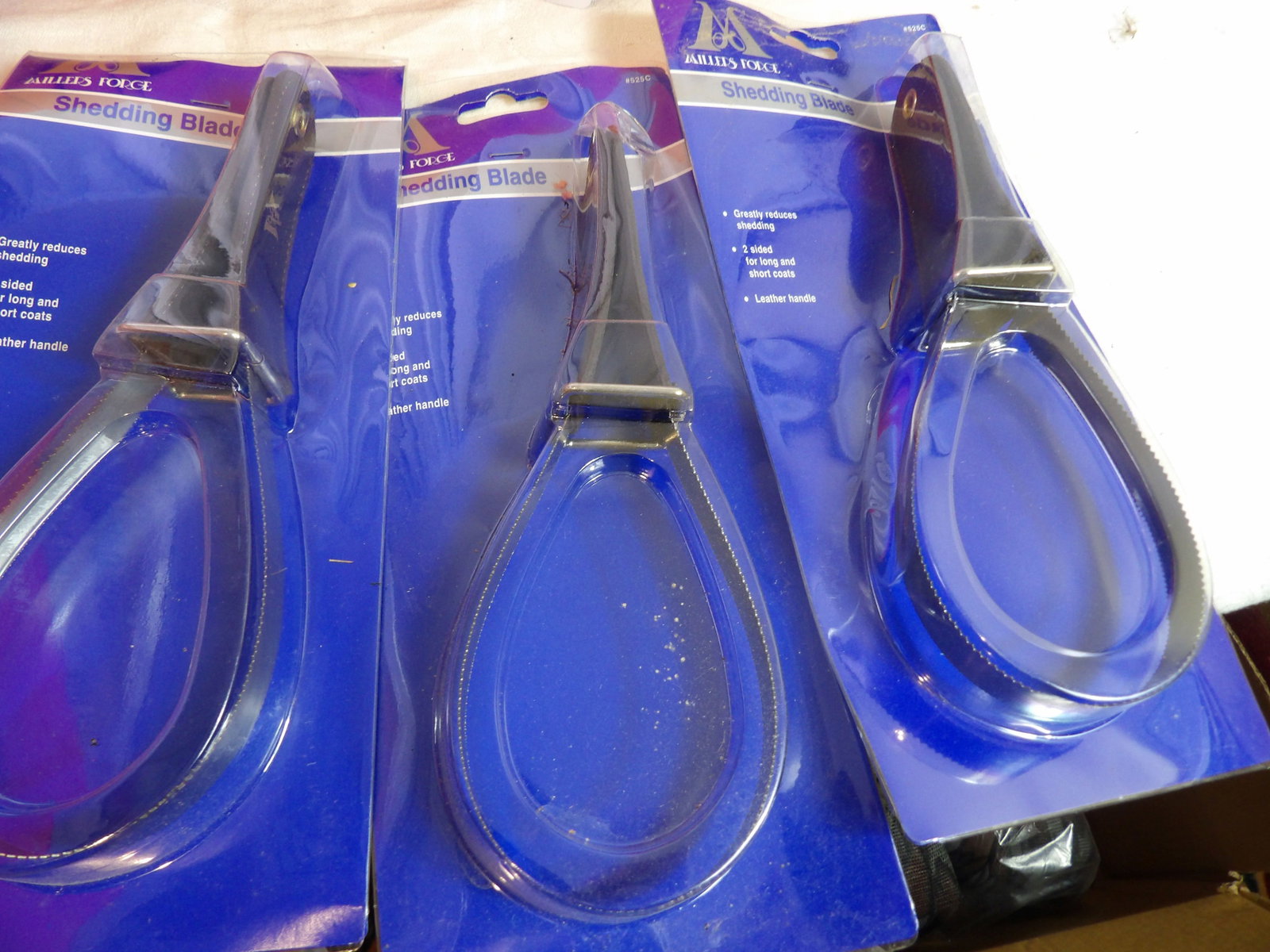 Set of 3 Shedding Blades: Set of 3 New Miller's Forge Shedding Blades. All measurements approximate. Please see photos for condition and details. Selling as is from 04281.