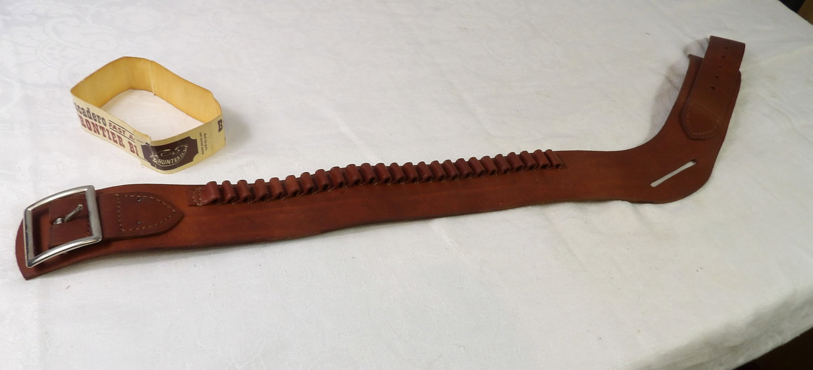 Leather Gun Belt: Hunter Company Real Leather Gun Belt, Size 158, Small, Never Used. All measurements approximate. Please see photos for condition and details. Selling as is from 04281.