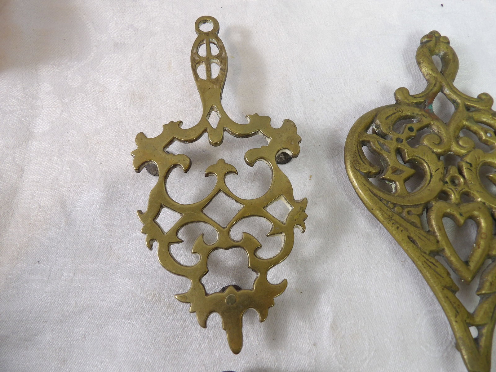 4PCS.-Bronze Trivets - 2