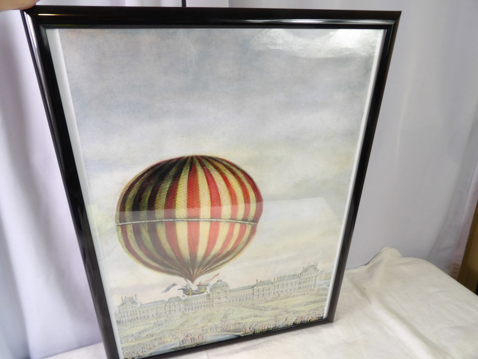 Framed Print Hydrogen Balloon Flight.: Framed Print Depicting Jacques Charles Hydrogen Balloon Flight 1783, 19" X 25". All measurements approximate. Please see photos for condition and details. Selling as is from 04281.