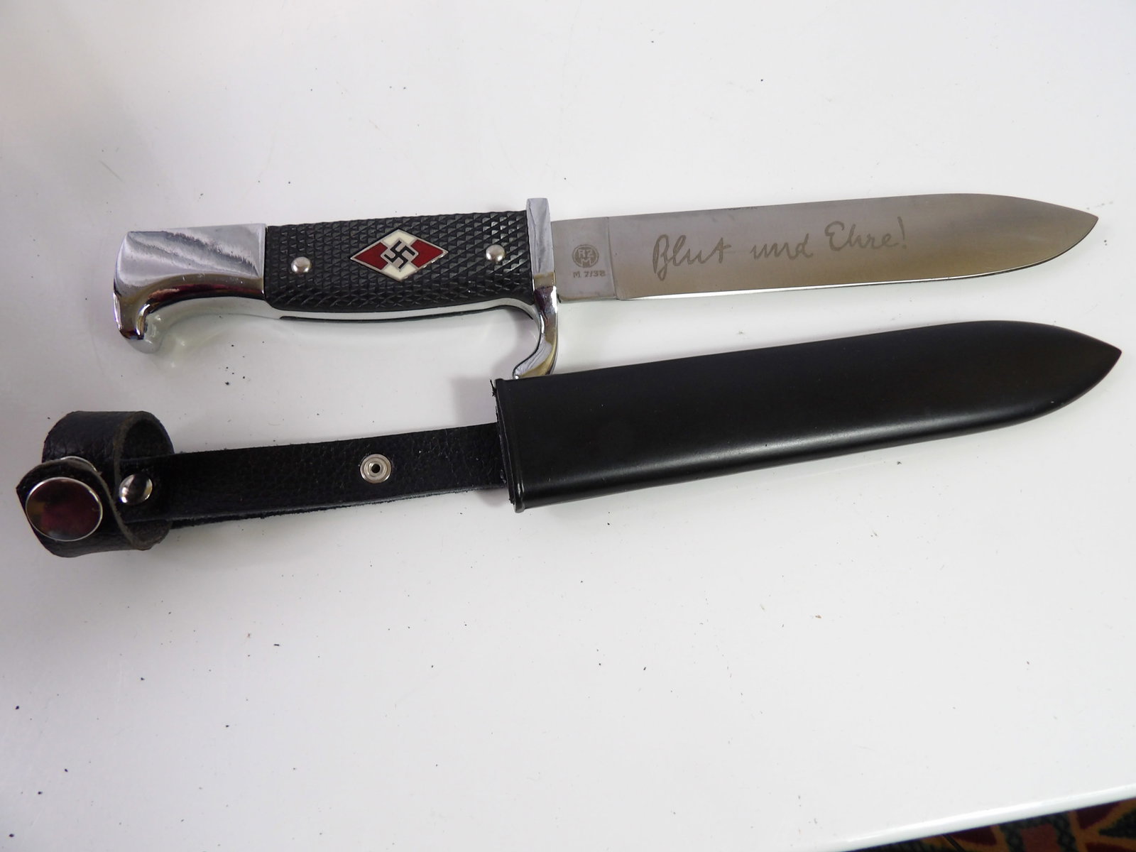 WWII German Youth Knife with Sheath (1 of 4)