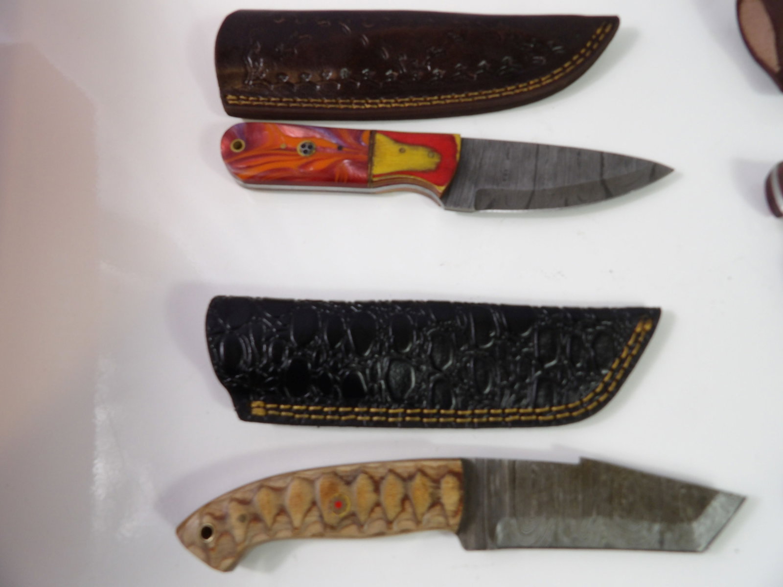 5 Handmade Damascus Steel Knives With Sheaths - 2