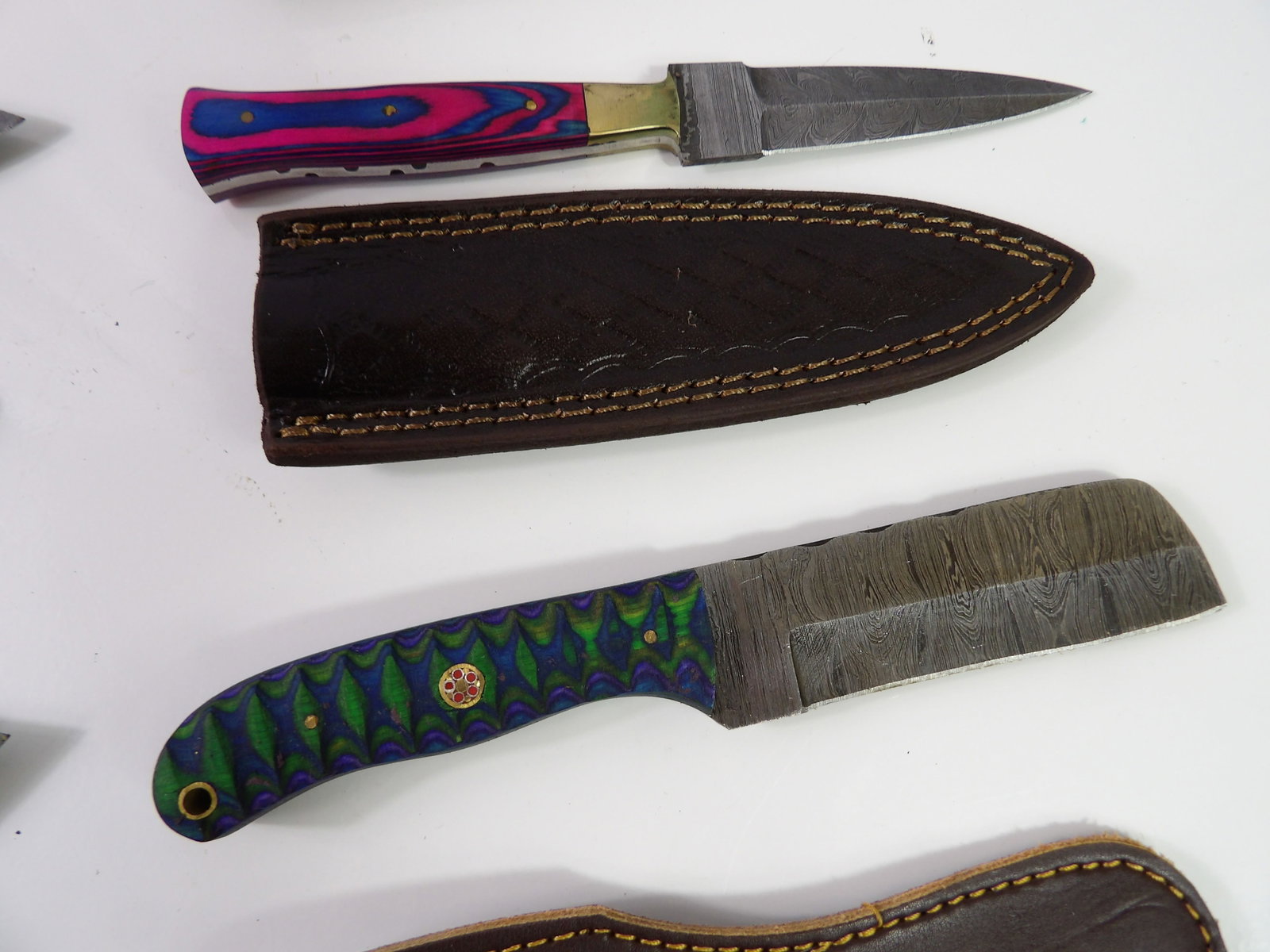 5 Handmade Damascus Steel Knives With Sheaths - 4