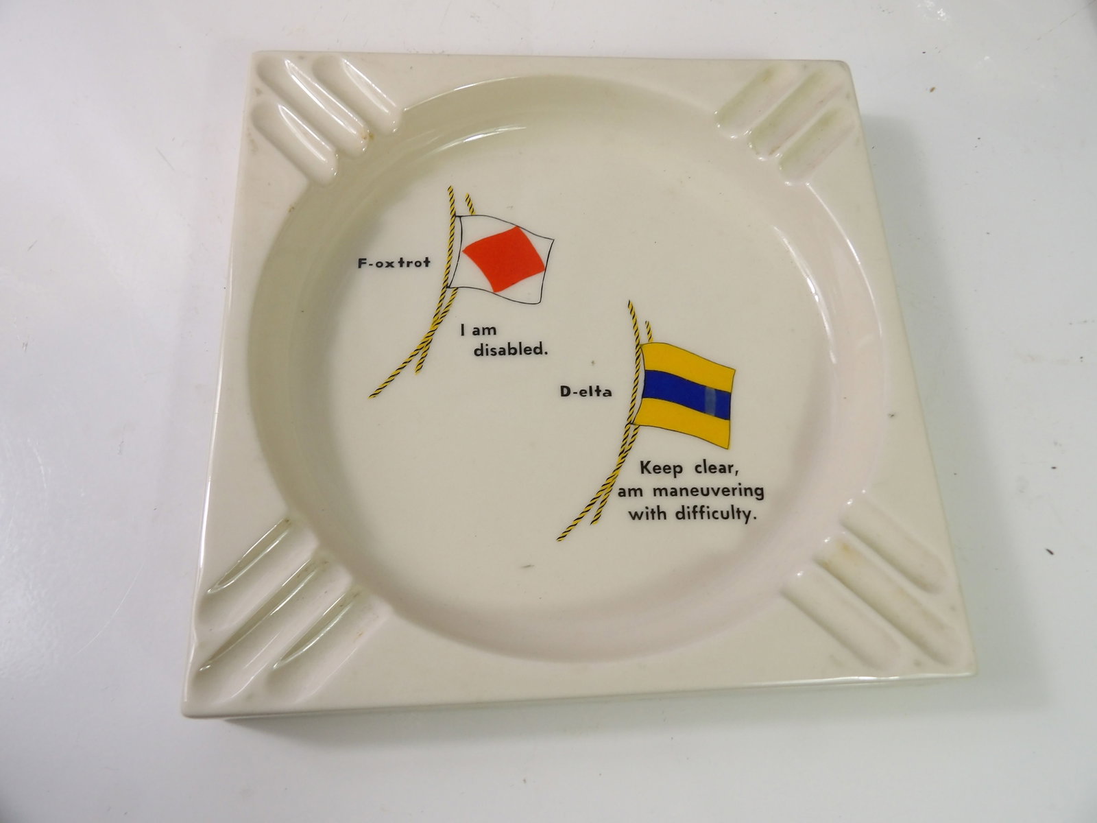 Vintage Nautical Signal Flags Ceramic Ashtray (1 of 3)