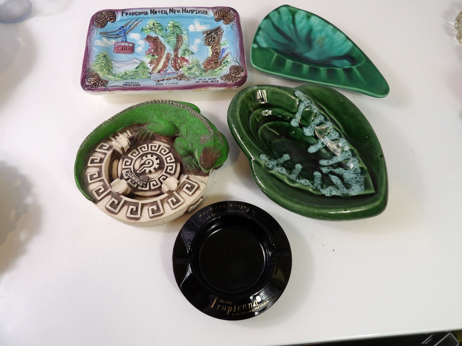 5 PCS.-Vintage Ashtrays (1 of 6)