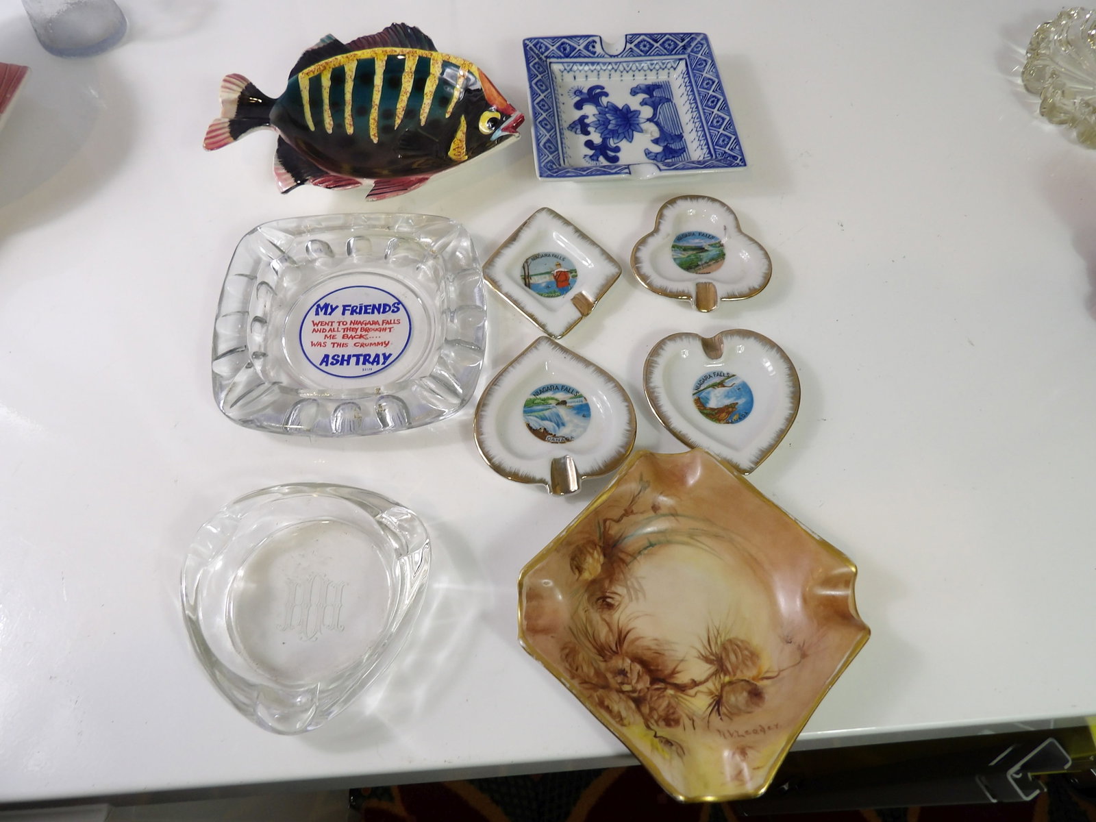 9 PCS.-Early Ashtrays (1 of 6)