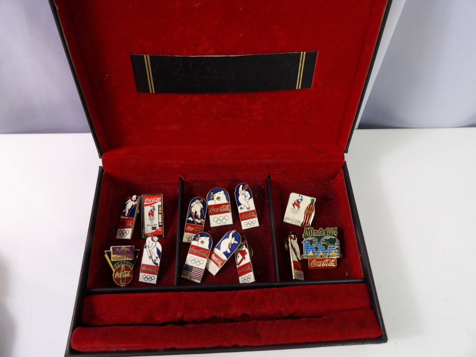 13 Coca Cola Olympic Pins - 6