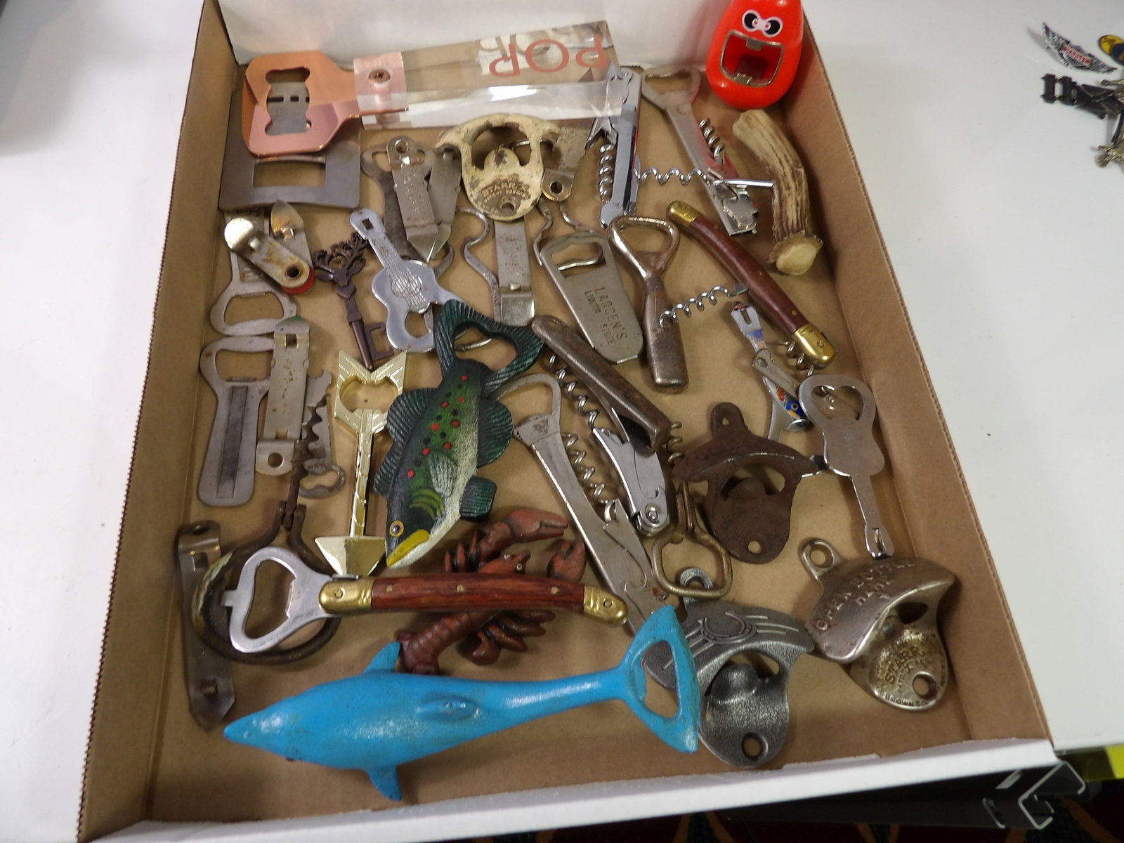 Large Assortment of Bottle Openers and Corkscrews (1 of 4)