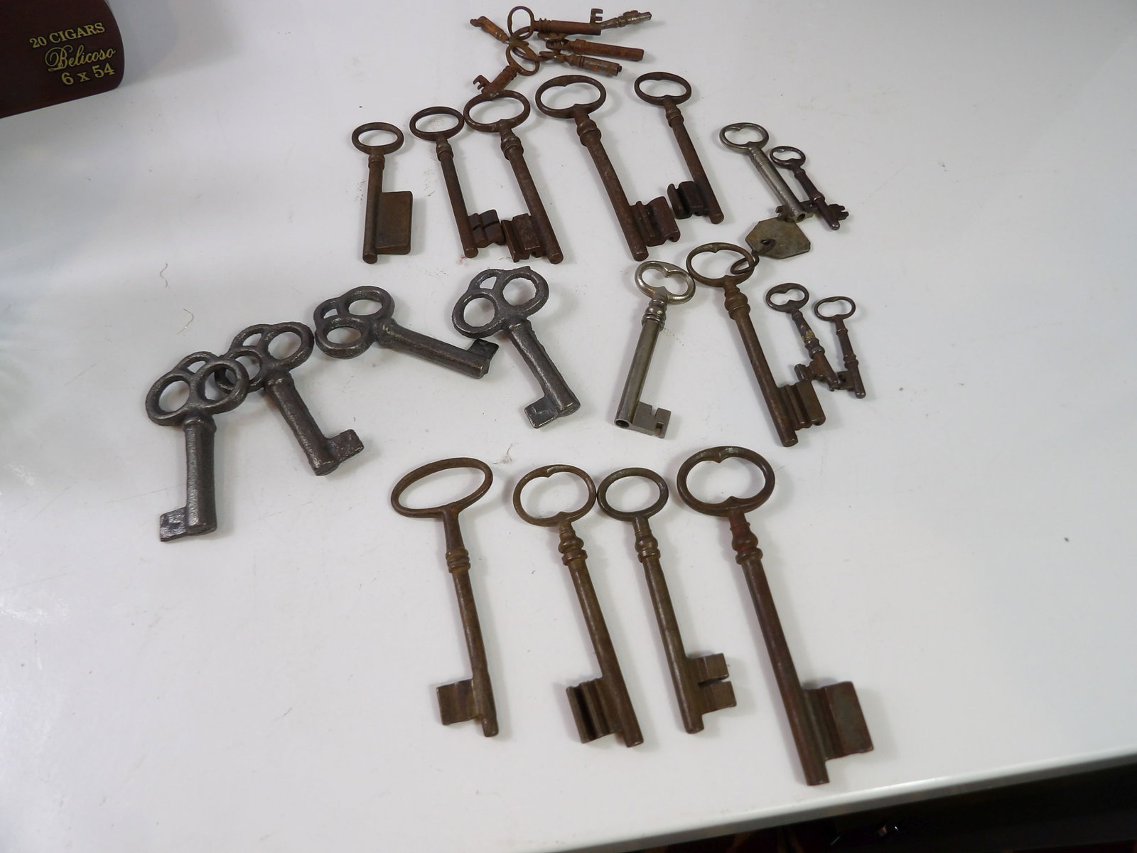 Lot of Iron Skeleton Keys (1 of 5)
