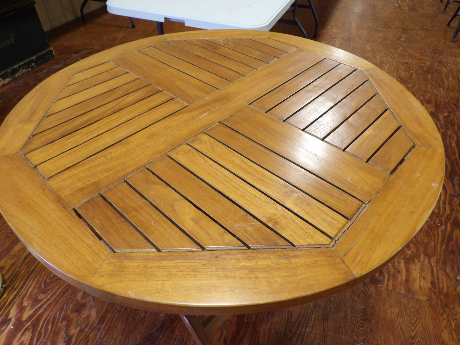 36" Round Folding Outdoor Dining Table - 2