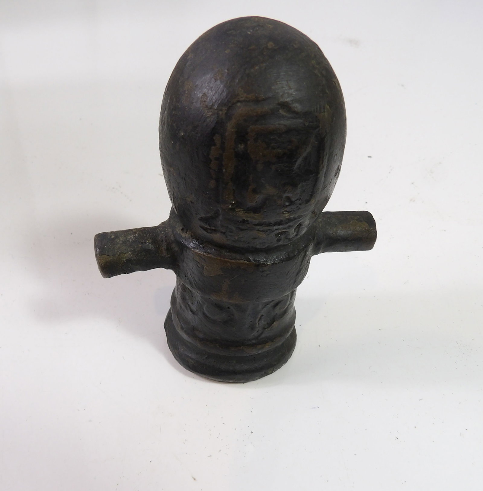 Antique Bronze Miniature Cannon Mortar: Antique Bronze Miniature Cannon Mortar with Decorative Engravings. All measurements approximate. Please see photos for condition and details. Selling as is from 04281.