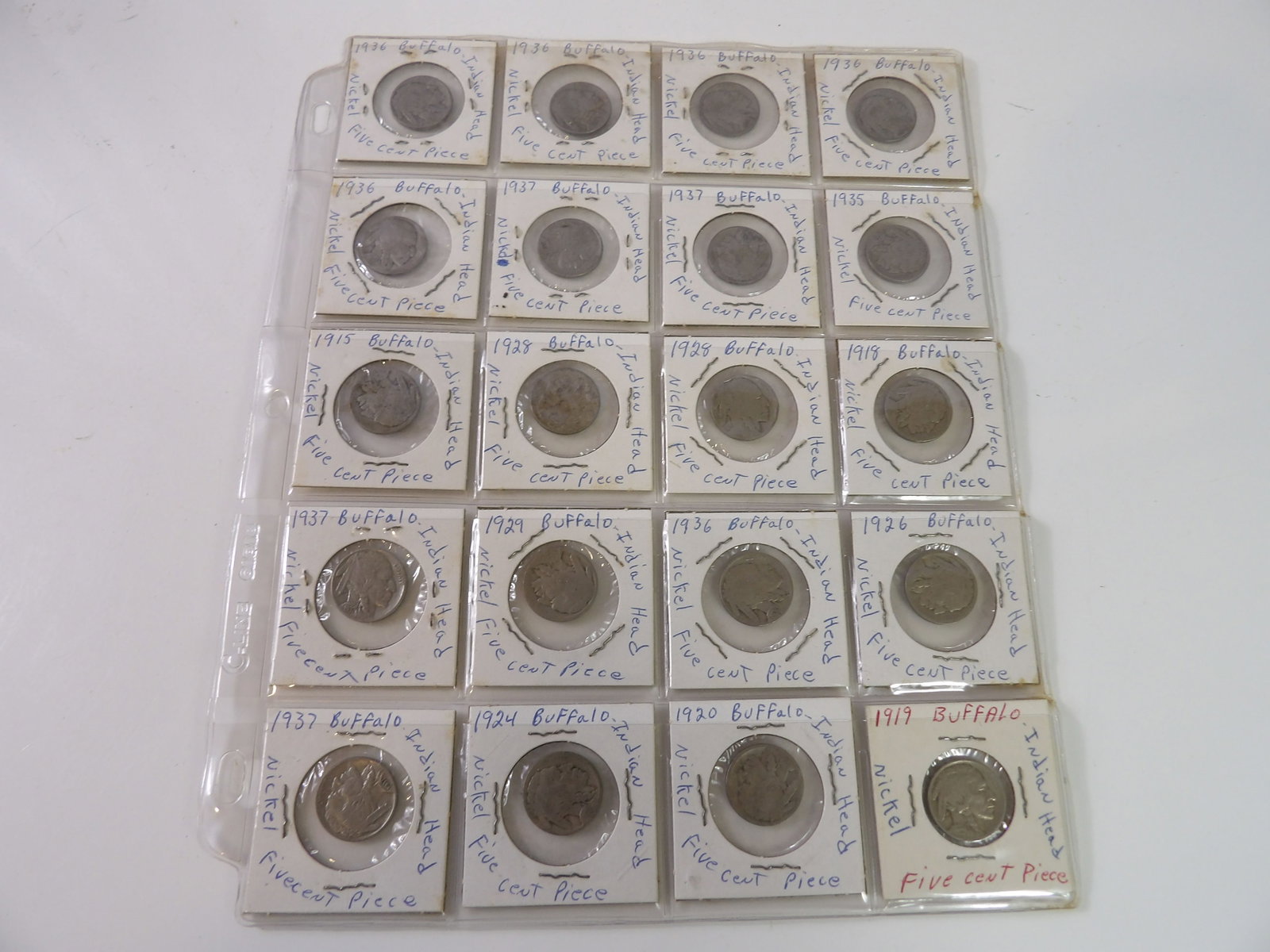 20 Early Buffalo Nickels: Lot of 20 Early Buffalo Nickels. All measurements approximate. Please see photos for condition and details. Selling as is from 04281.