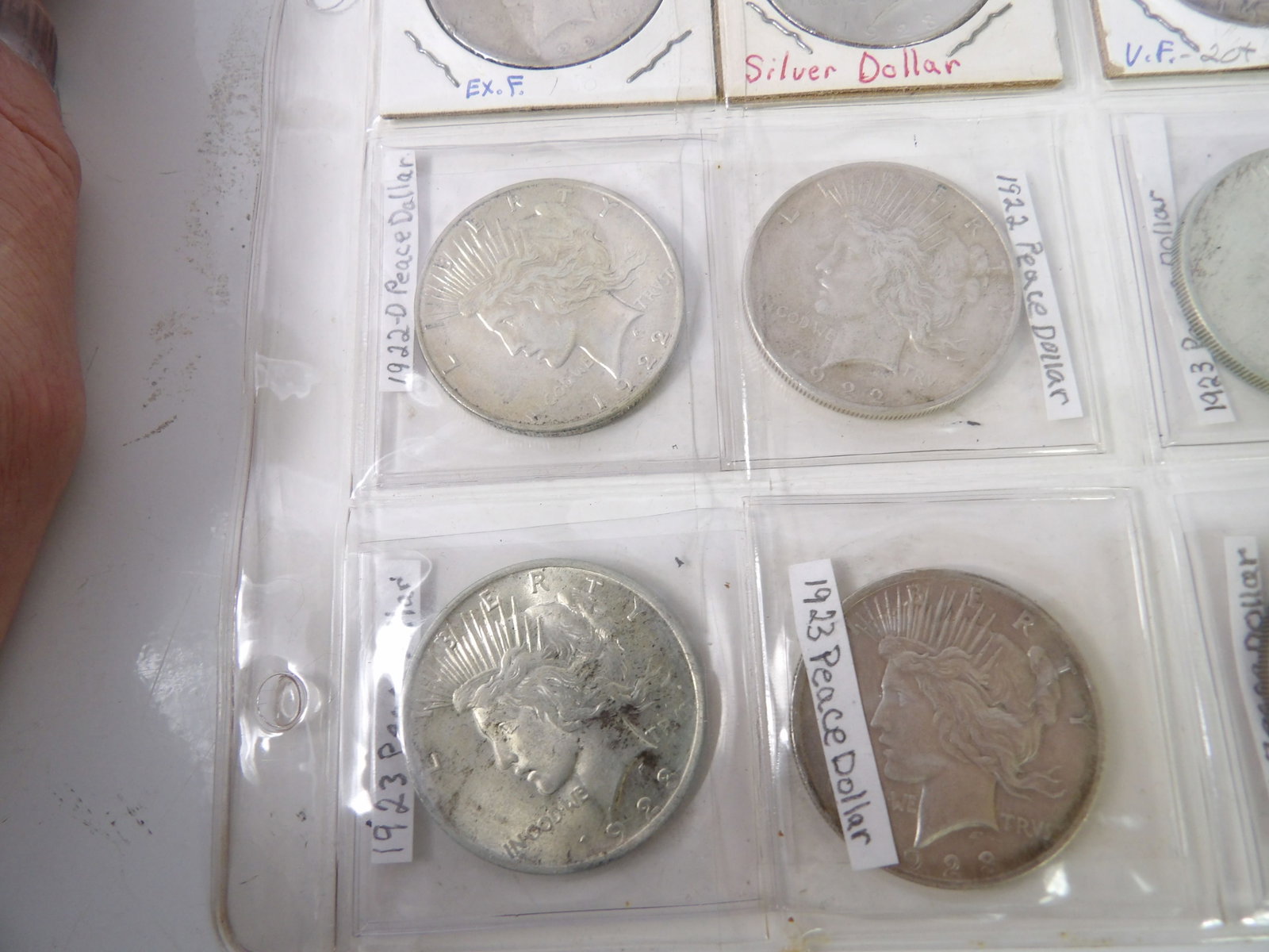 12 1922 - 1925 Peace Dollars - 3
