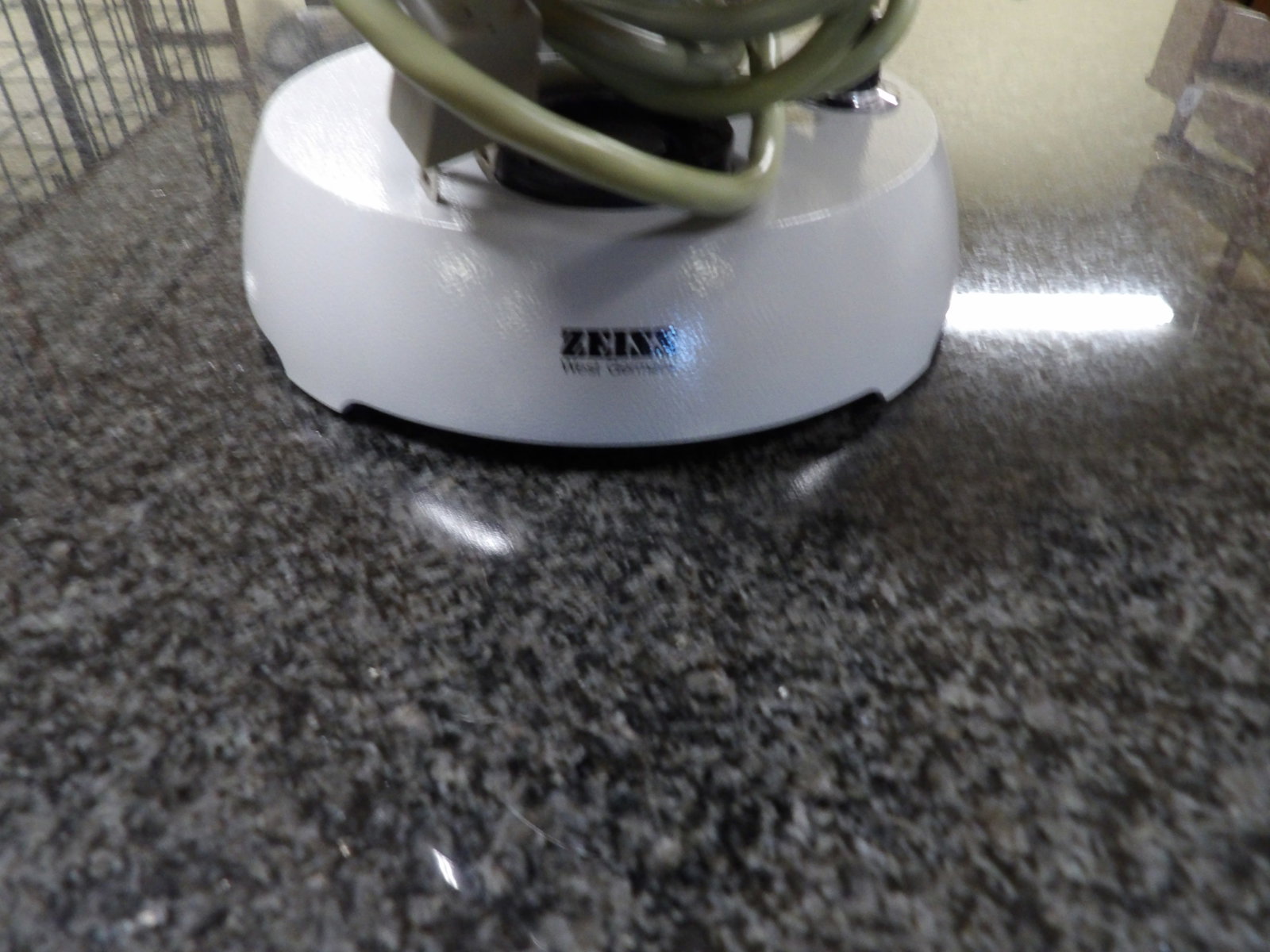 Zeiss Binocular Microscope with Hard Case - 2