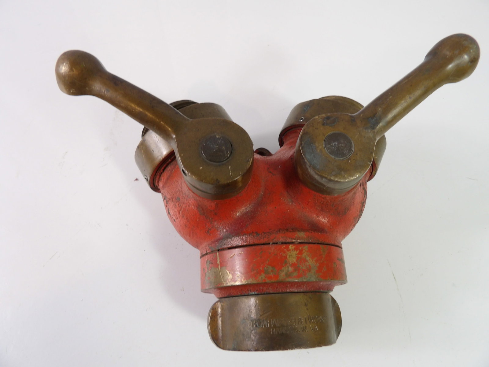 Vintage Powhatan Brass Fire Hydrant Splitter (1 of 4)