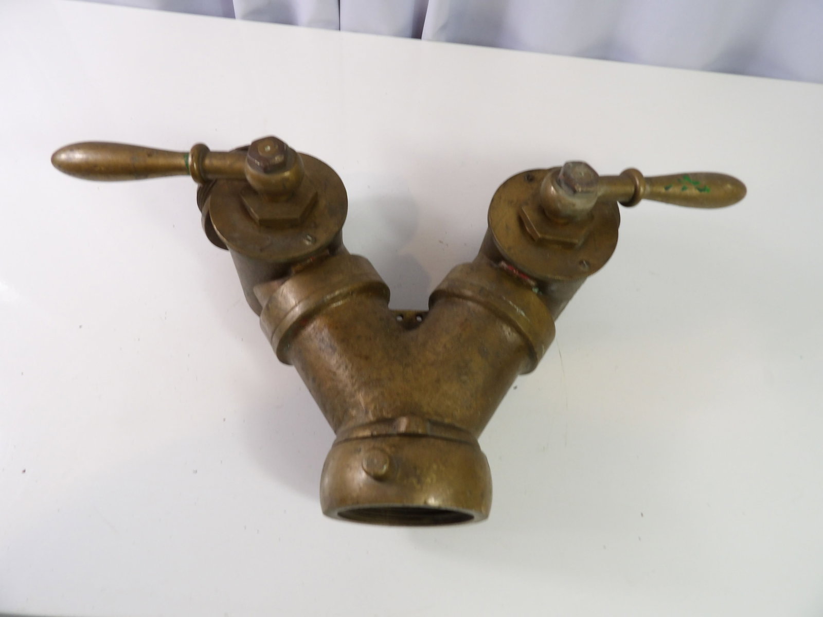 Antique Brass Breeching Y-Section Fire Hose Connection (1 of 5)