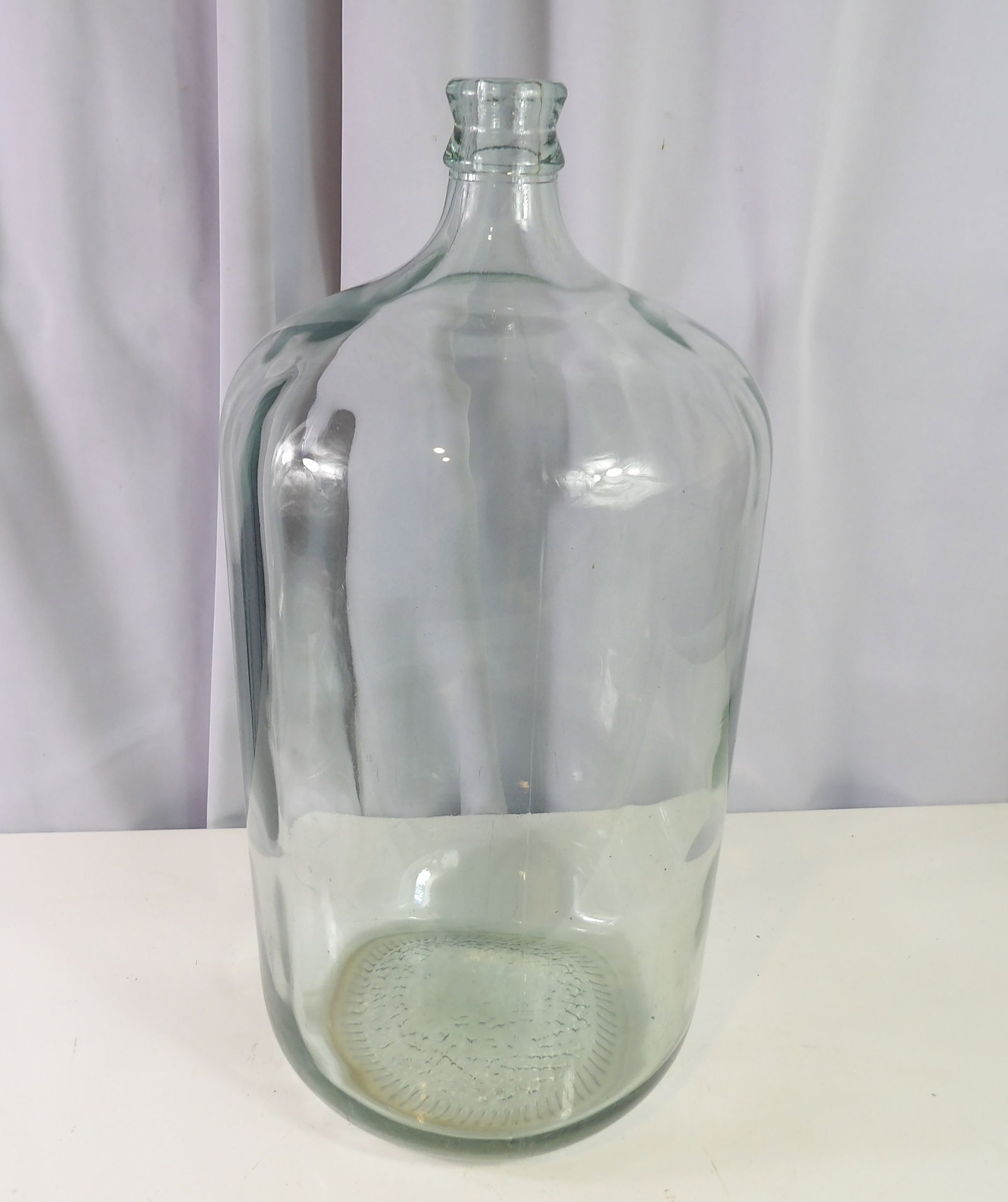 Vintage Clear Glass 8 Gallon Carboy Jug (1 of 4)