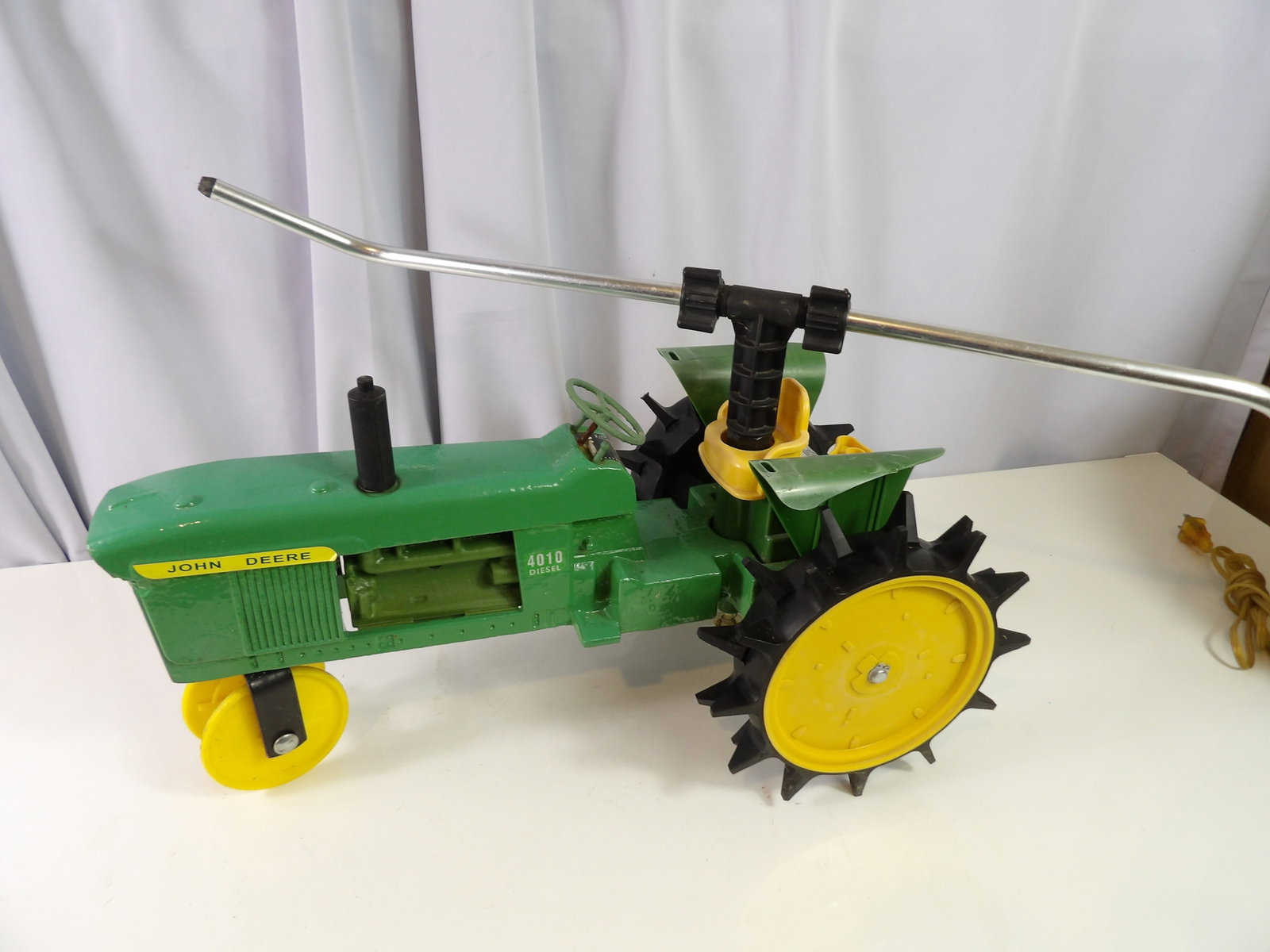 Vintage John Deere Tractor Lawn Sprinkler (1 of 5)
