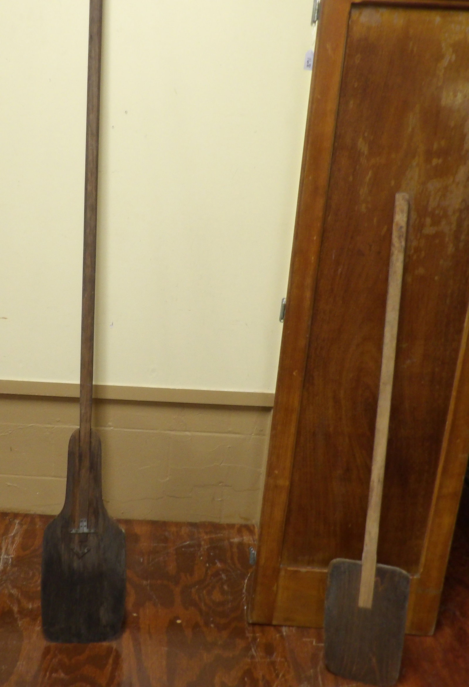 Antique Tiller or Bread Peel, 8' 4" (1 of 5)